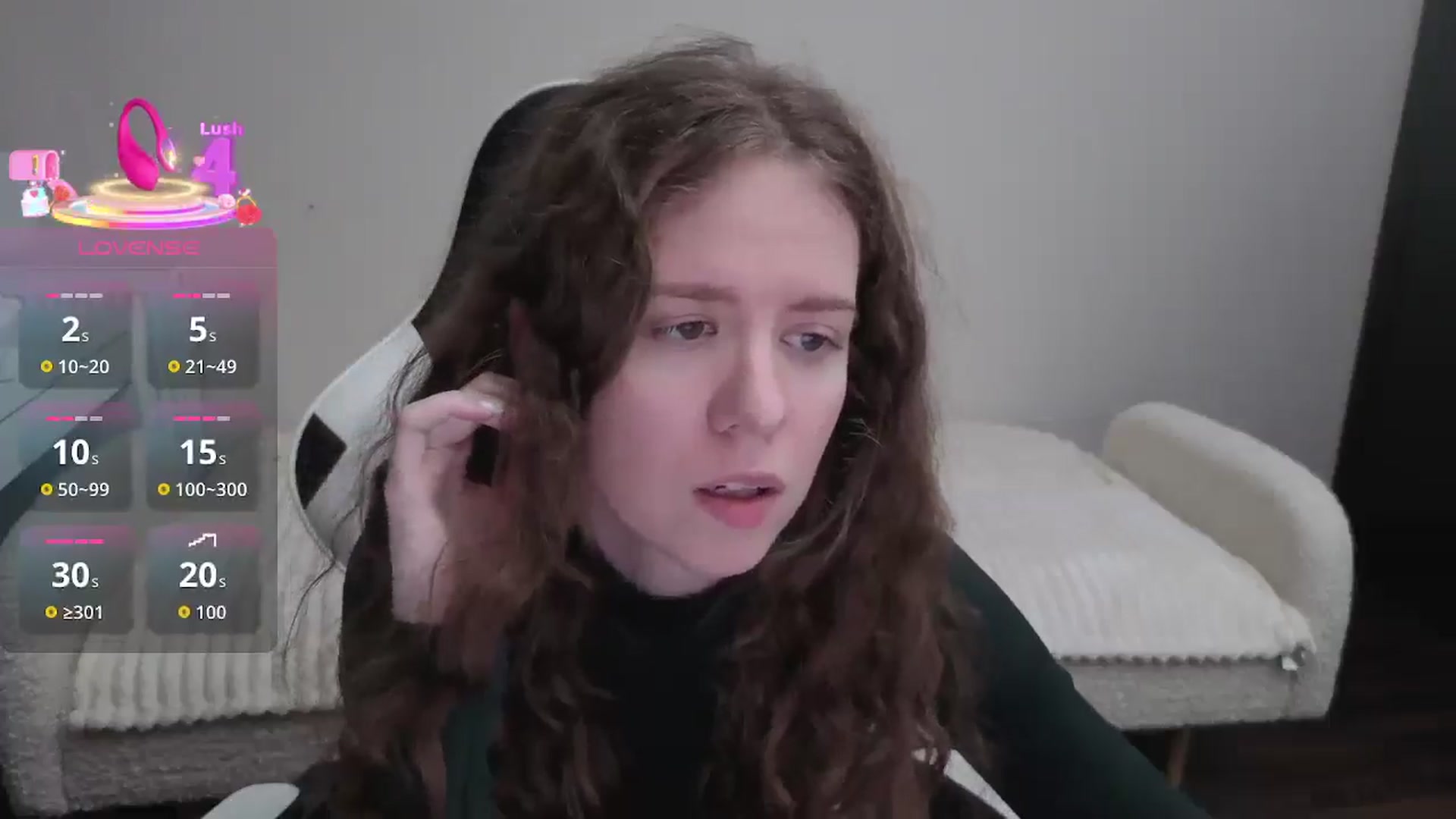 Gallery image thumbnail from BlueFlowerr's myfreecams stream on, 01/04/2026, 24:46 image 2 of 20