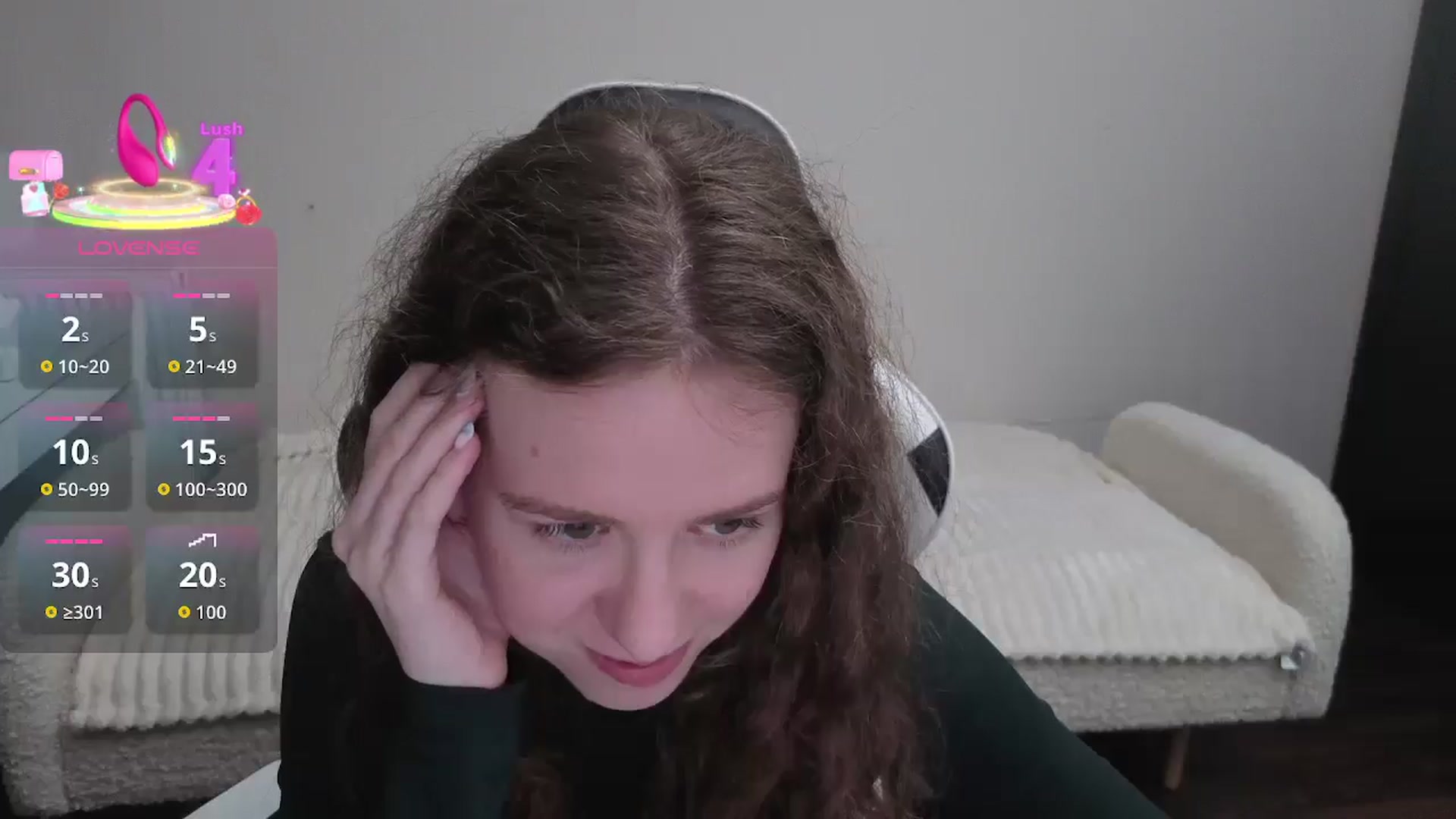 Gallery image thumbnail from BlueFlowerr's myfreecams stream on, 01/04/2026, 24:46 image 8 of 20