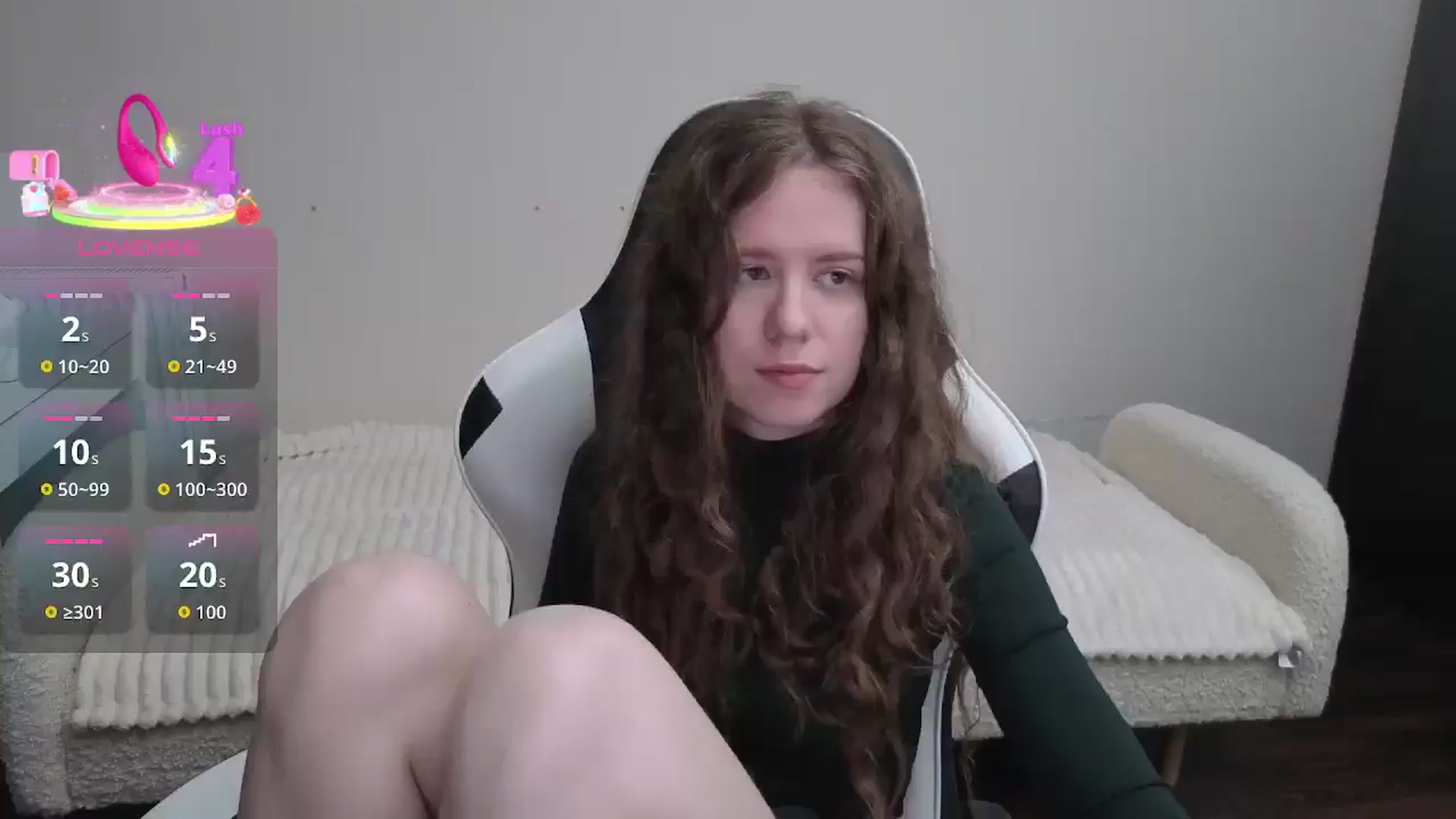 Gallery image thumbnail from BlueFlowerr's myfreecams stream on, 01/04/2026, 24:46 image 16 of 20