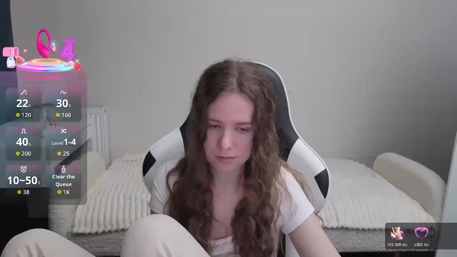 Gallery image thumbnail from BlueFlowerr's myfreecams stream on, 01/04/2026, 20:52 image 14 of 20
