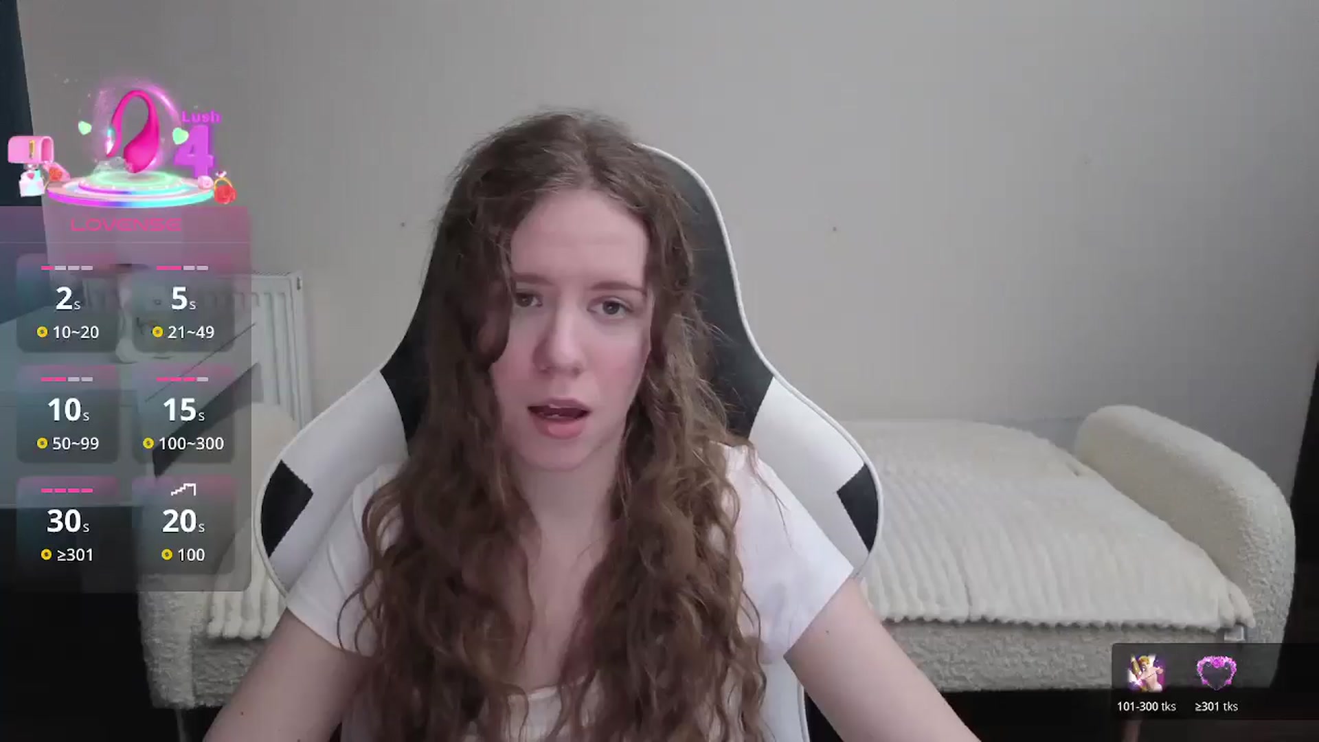 Gallery image thumbnail from BlueFlowerr's myfreecams stream on, 01/04/2026, 20:52 image 5 of 20
