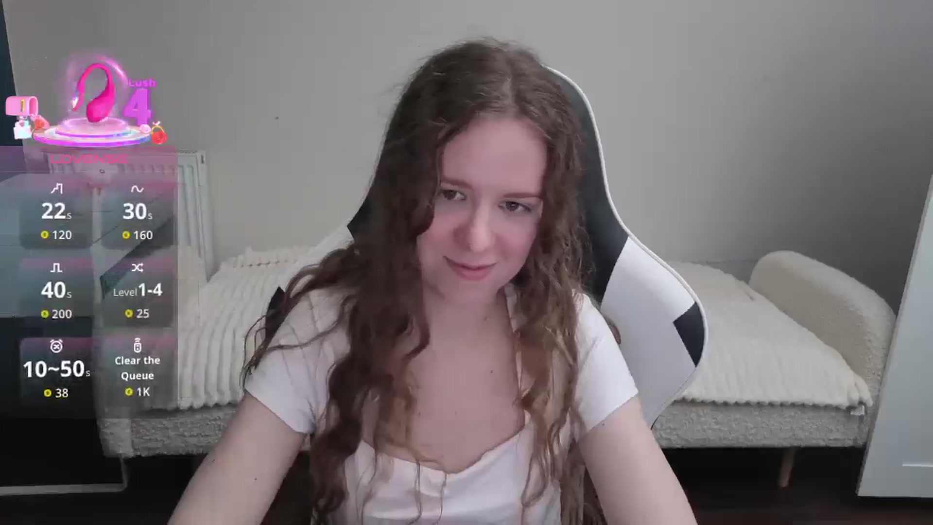 Gallery image thumbnail from BlueFlowerr's myfreecams stream on, 01/04/2026, 20:52 image 9 of 20