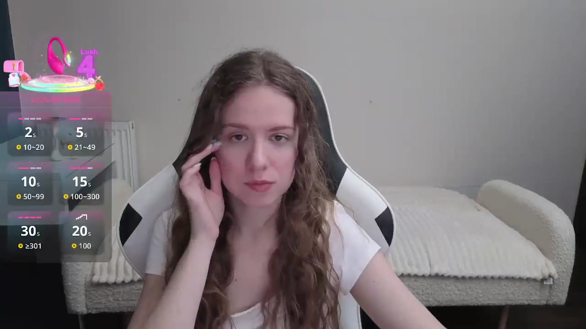 Gallery image thumbnail from BlueFlowerr's myfreecams stream on, 01/04/2026, 20:52 image 2 of 20
