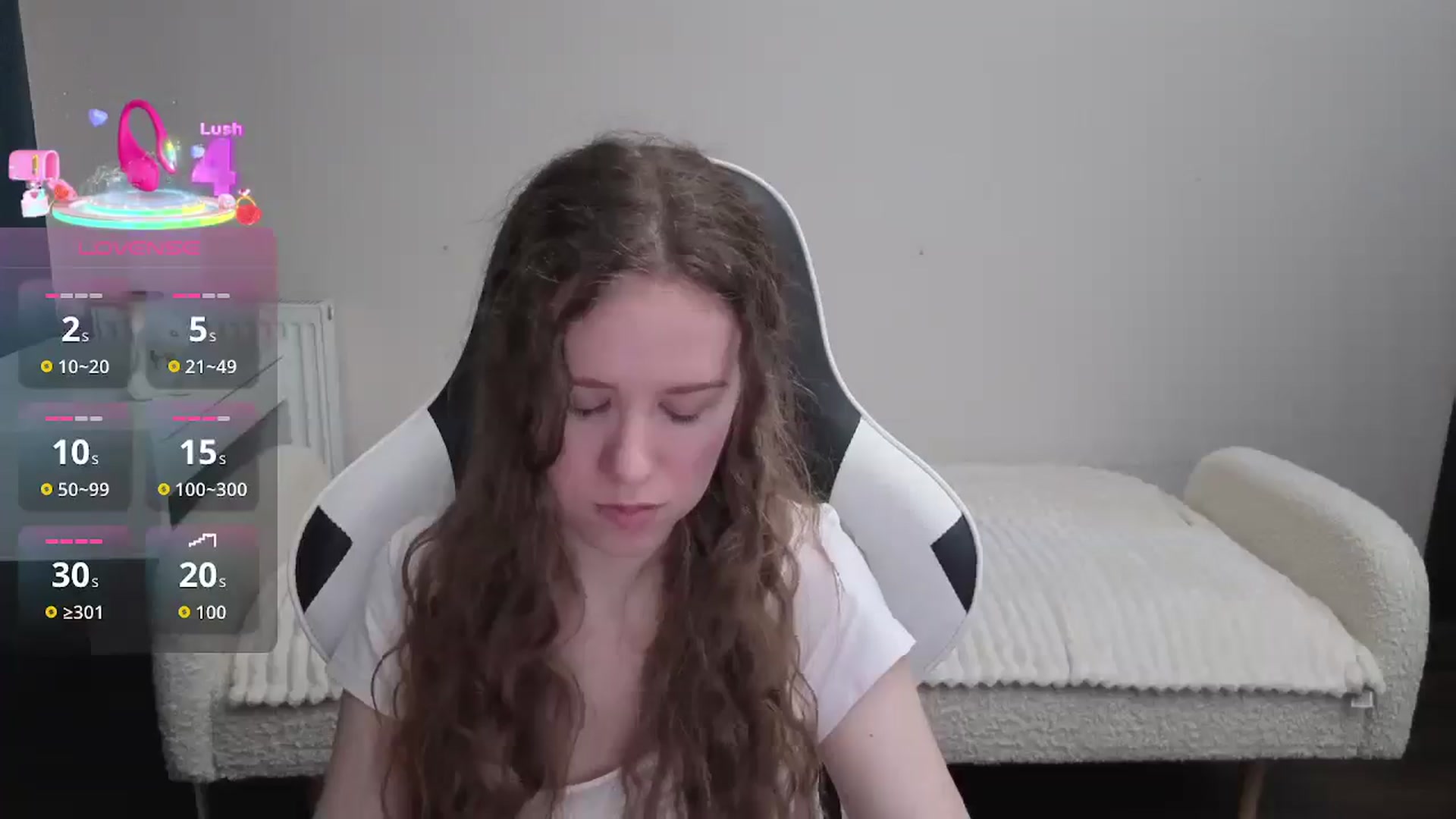 Gallery image thumbnail from BlueFlowerr's myfreecams stream on, 01/04/2026, 20:52 image 4 of 20