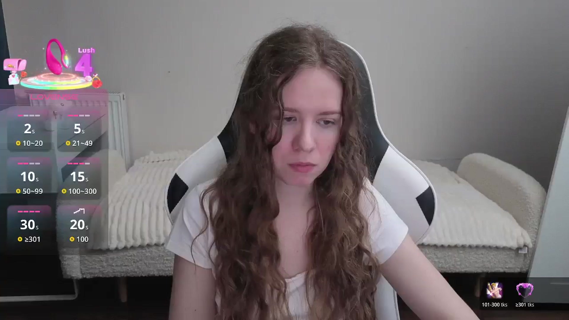 Gallery image thumbnail from BlueFlowerr's myfreecams stream on, 01/04/2026, 20:52 image 8 of 20