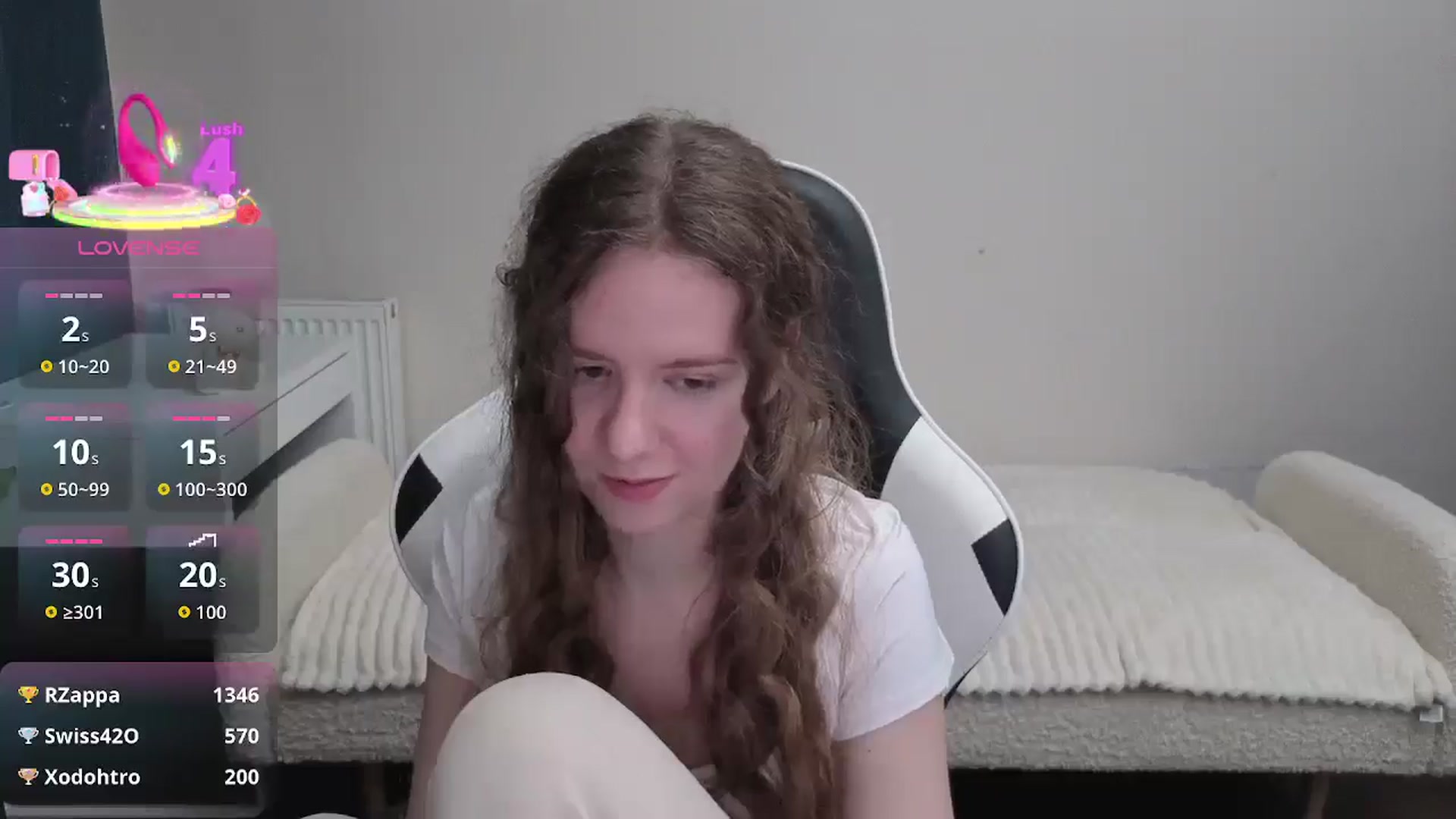 Gallery image thumbnail from BlueFlowerr's myfreecams stream on, 01/04/2026, 22:32 image 6 of 20