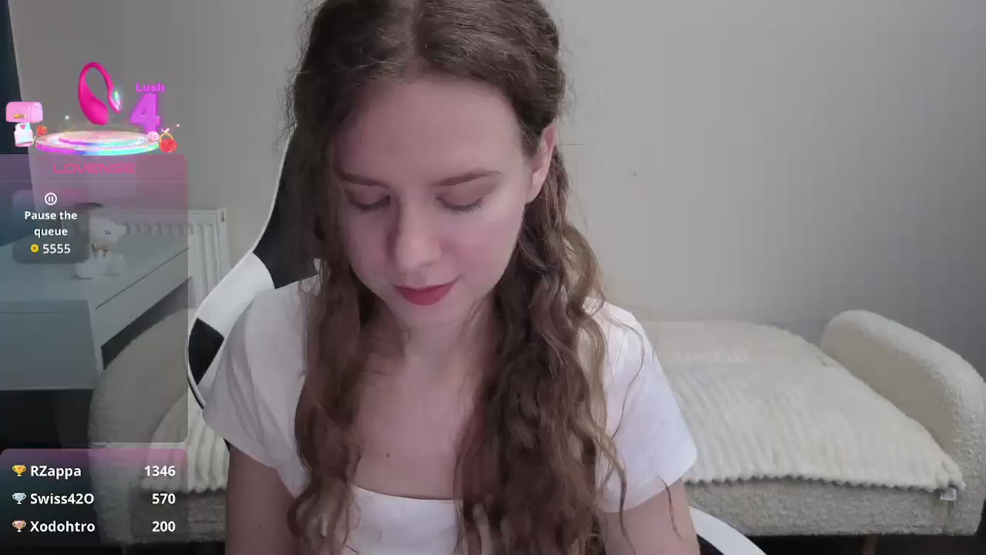 Gallery image thumbnail from BlueFlowerr's myfreecams stream on, 01/04/2026, 23:48 image 15 of 20