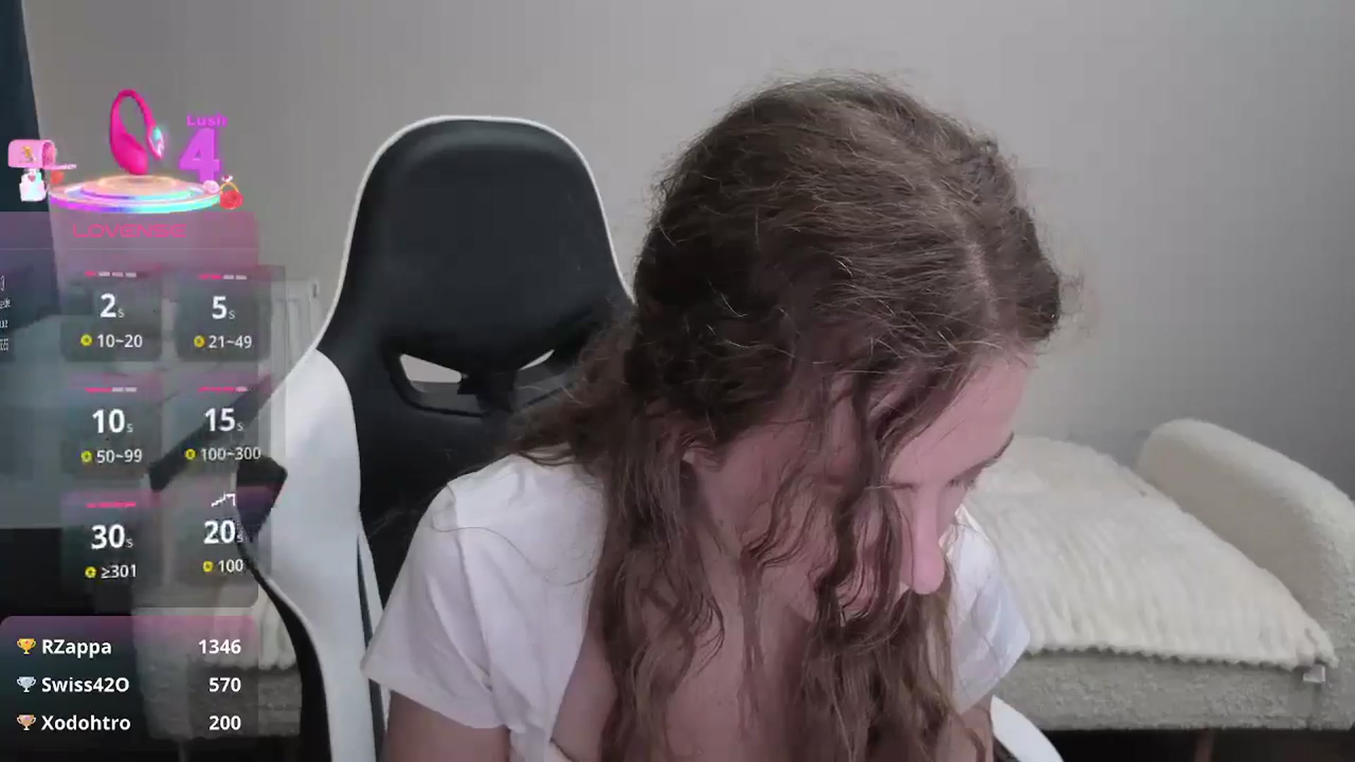 Gallery image thumbnail from BlueFlowerr's myfreecams stream on, 01/04/2026, 23:48 image 2 of 20