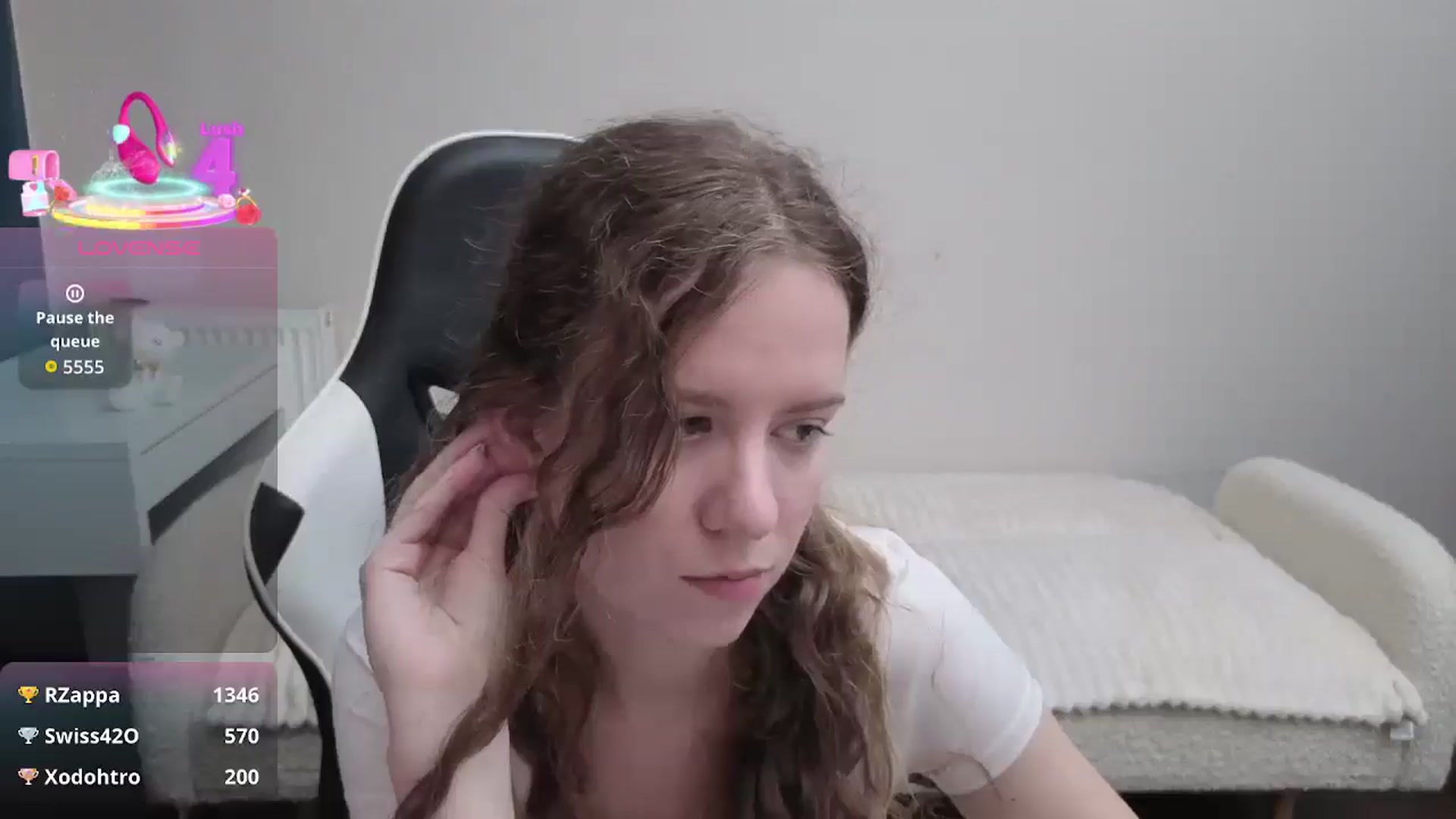 Gallery image thumbnail from BlueFlowerr's myfreecams stream on, 01/04/2026, 23:48 image 11 of 20