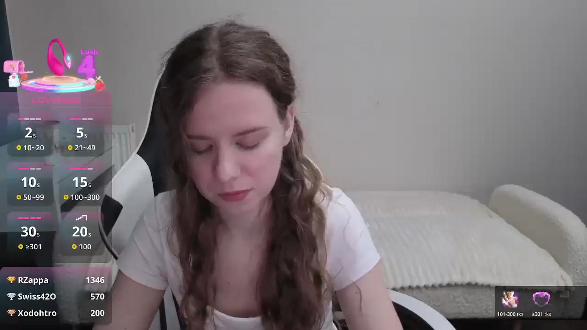 Gallery image thumbnail from BlueFlowerr's myfreecams stream on, 01/04/2026, 23:48 image 10 of 20