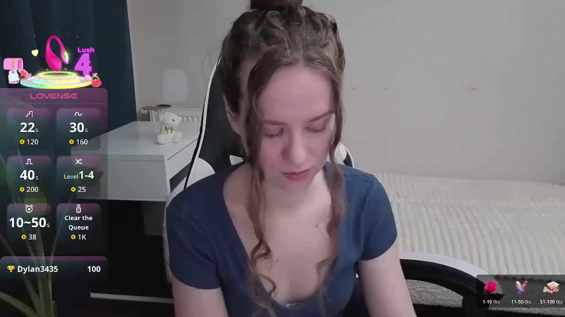 Gallery image thumbnail from BlueFlowerr's myfreecams stream on, 01/07/2026, 17:24 image 9 of 20