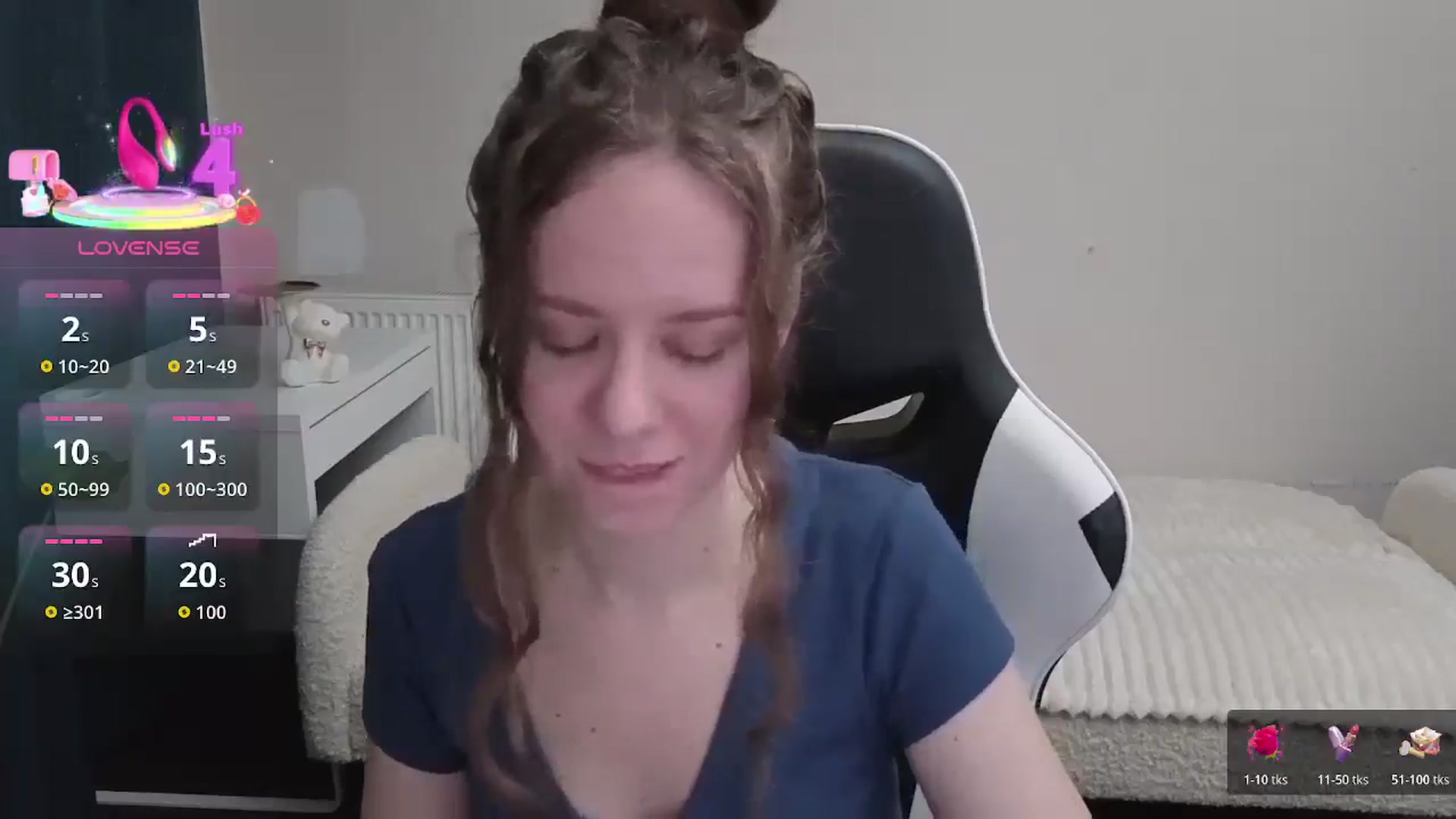 Gallery image thumbnail from BlueFlowerr's myfreecams stream on, 01/07/2026, 19:02 image 6 of 20