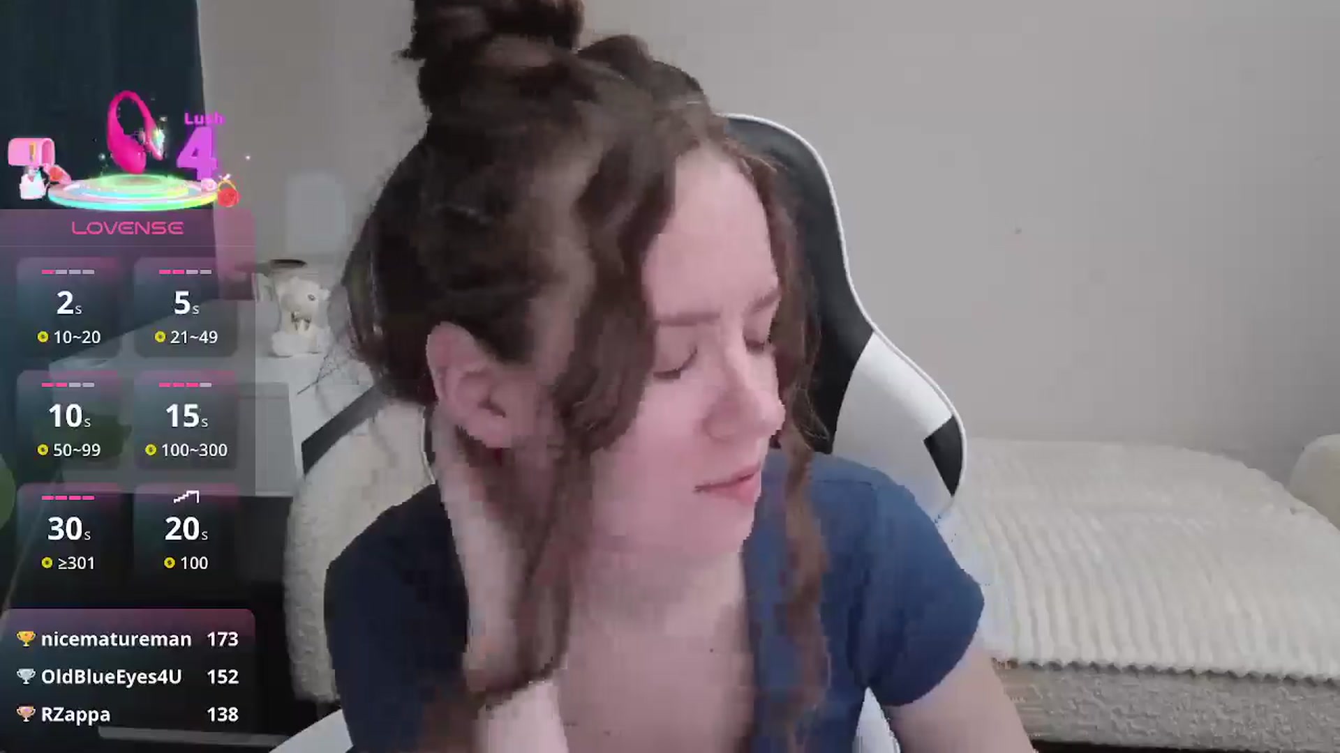 Gallery image thumbnail from BlueFlowerr's myfreecams stream on, 01/07/2026, 19:02 image 19 of 20
