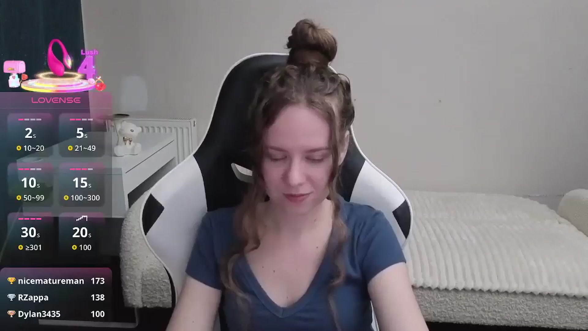 Gallery image thumbnail from BlueFlowerr's myfreecams stream on, 01/07/2026, 19:02 image 9 of 20