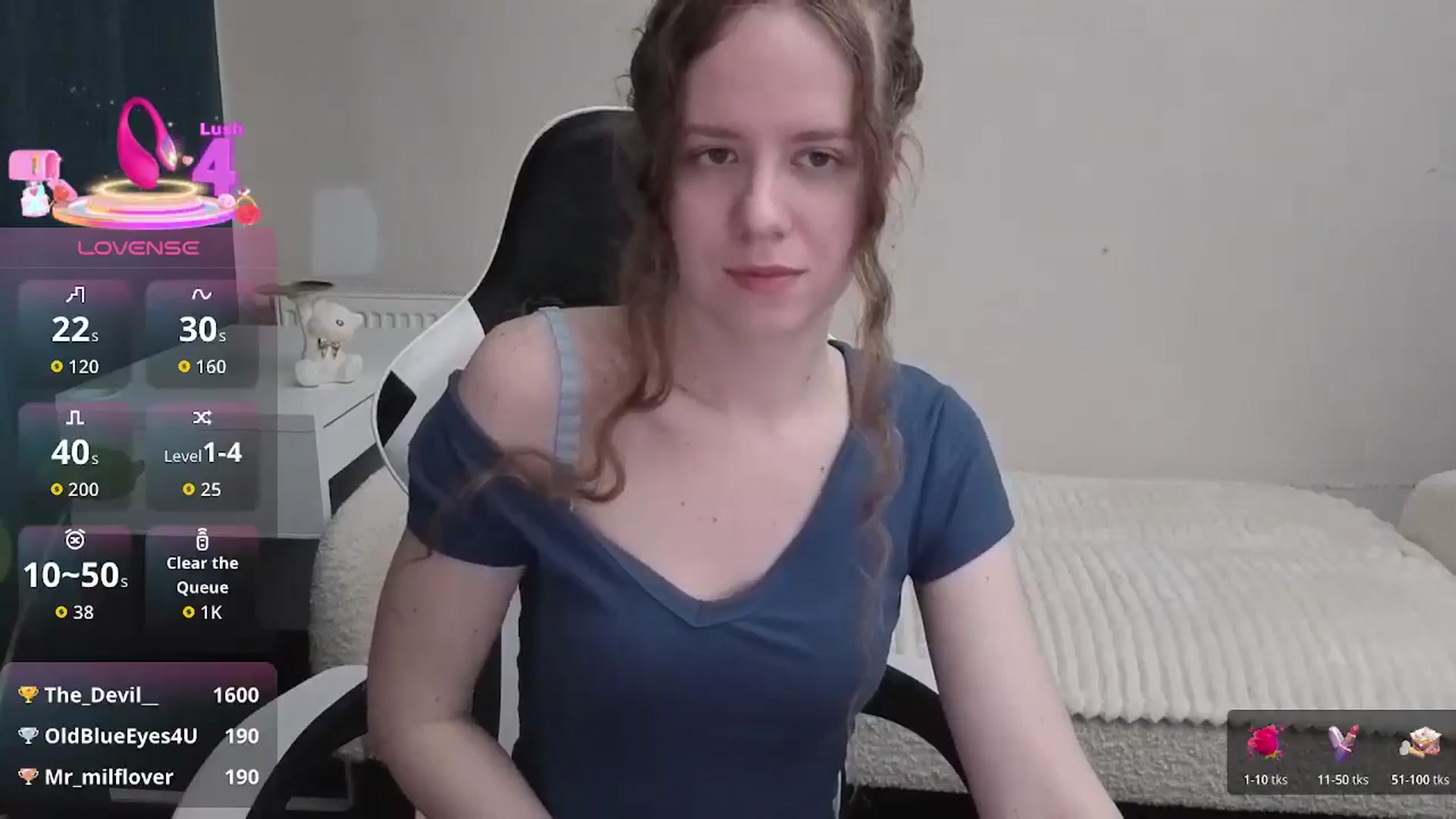 Gallery image thumbnail from BlueFlowerr's myfreecams stream on, 01/07/2026, 19:56 image 10 of 20