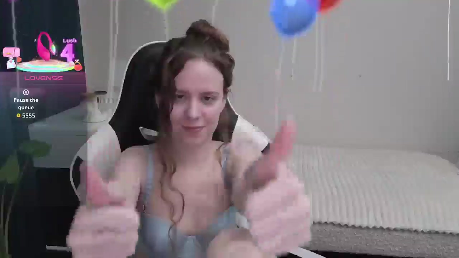 Gallery image thumbnail from BlueFlowerr's myfreecams stream on, 01/08/2026, 24:00 image 20 of 20
