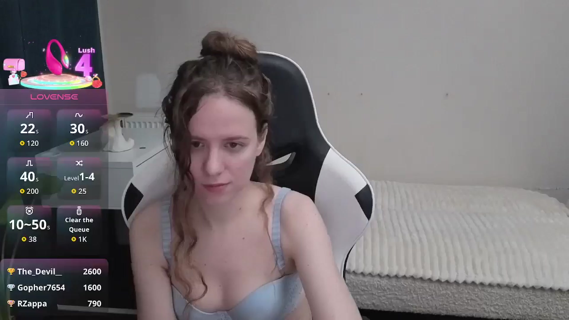 Gallery image thumbnail from BlueFlowerr's myfreecams stream on, 01/08/2026, 24:00 image 16 of 20
