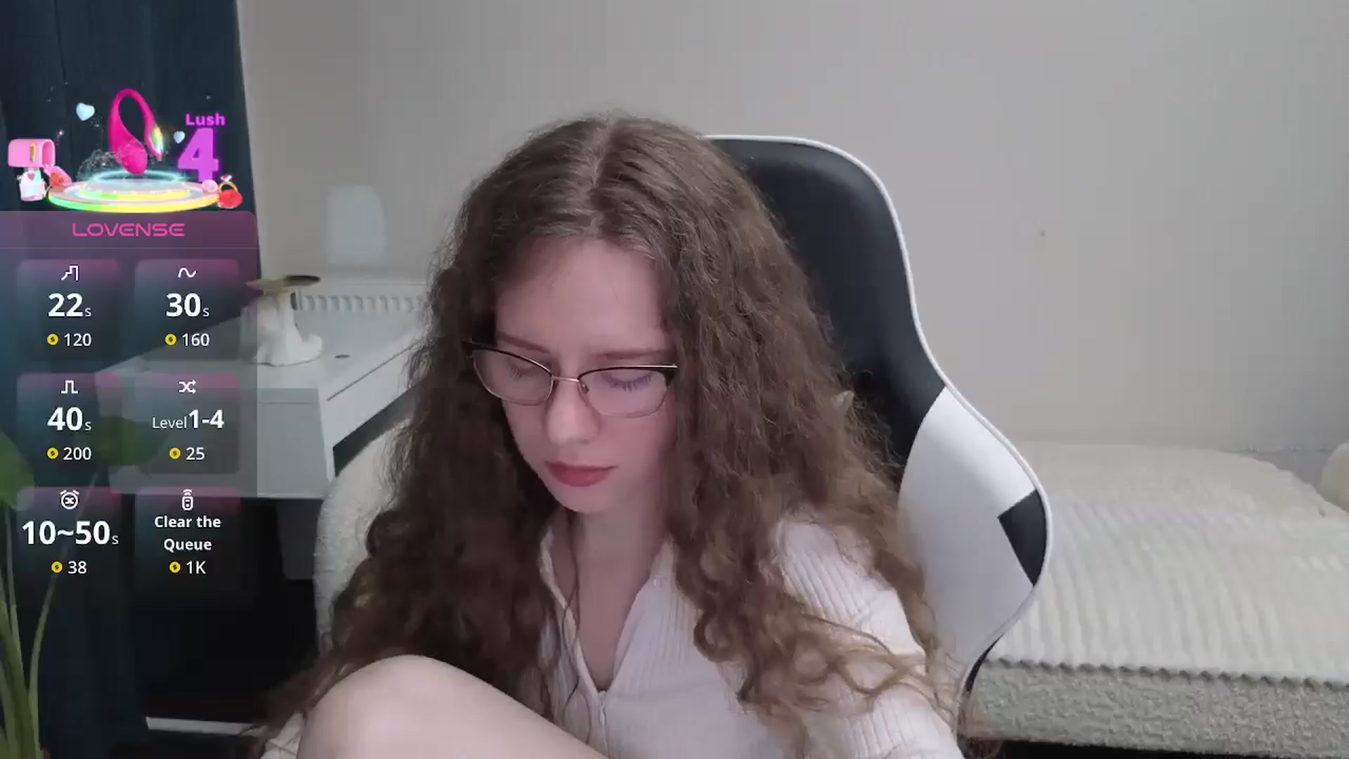 Gallery image thumbnail from BlueFlowerr's myfreecams stream on, 01/08/2026, 22:07 image 17 of 20