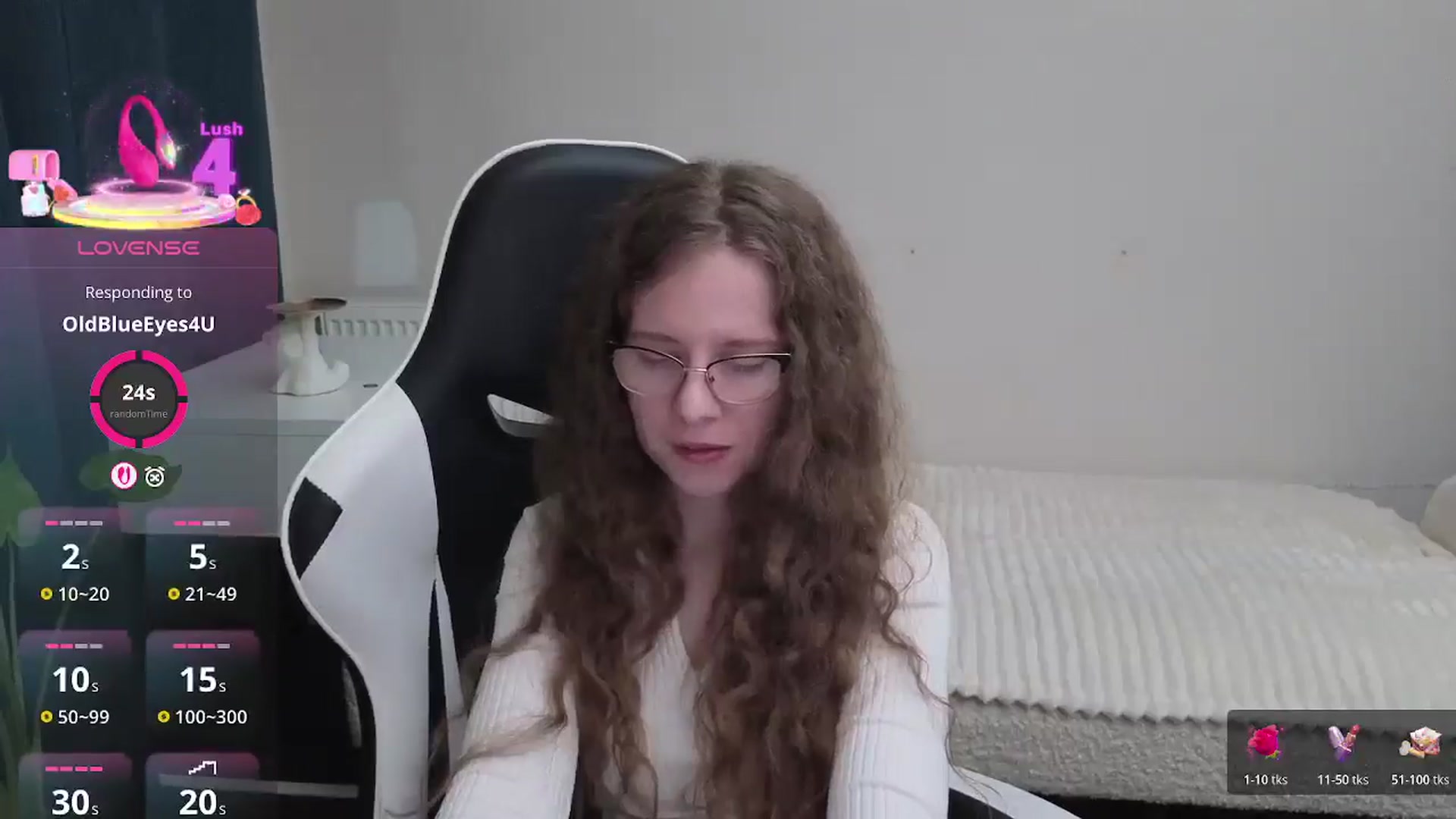 Gallery image thumbnail from BlueFlowerr's myfreecams stream on, 01/08/2026, 22:07 image 5 of 20