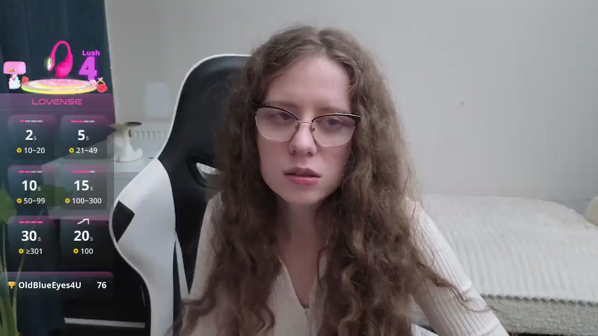 Gallery image thumbnail from BlueFlowerr's myfreecams stream on, 01/08/2026, 22:07 image 2 of 20