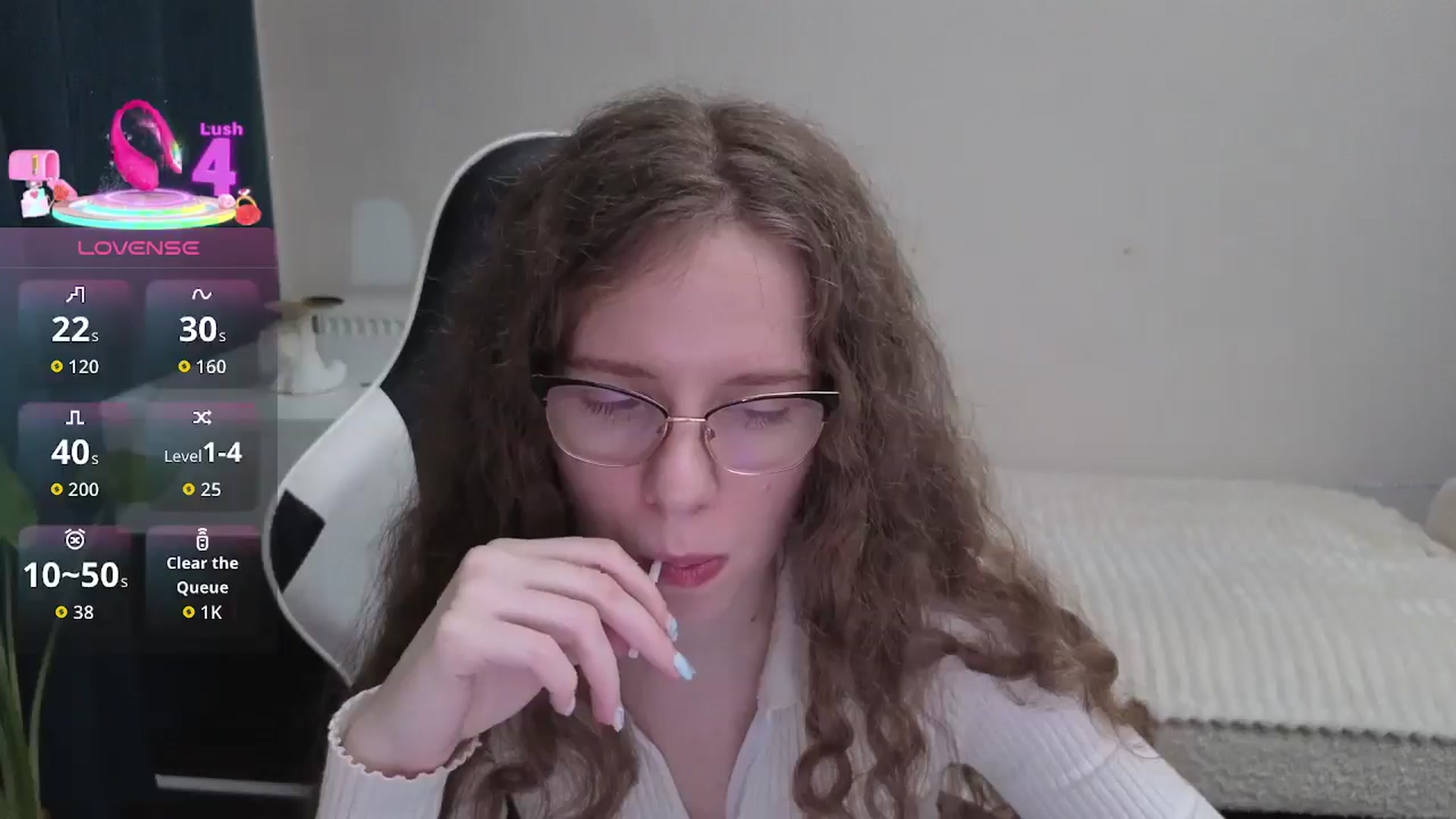 Gallery image thumbnail from BlueFlowerr's myfreecams stream on, 01/08/2026, 22:07 image 10 of 20