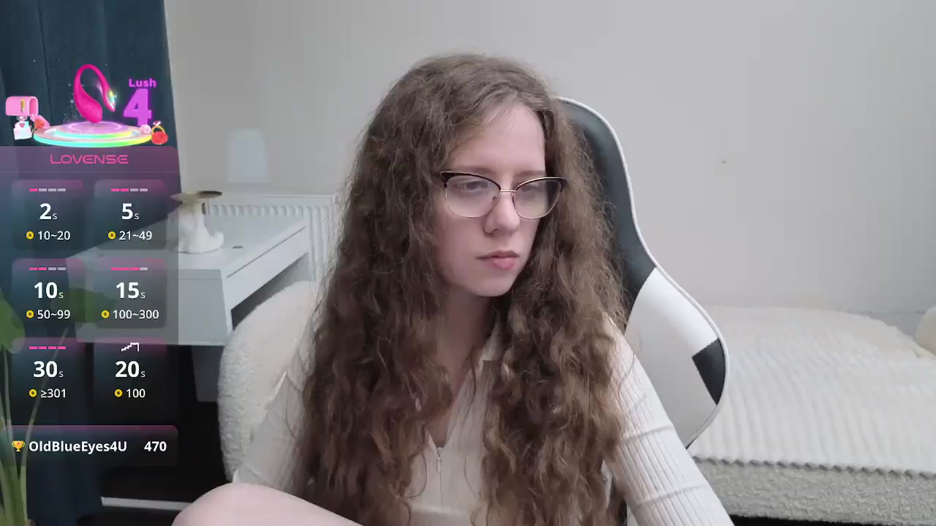 Gallery image thumbnail from BlueFlowerr's myfreecams stream on, 01/08/2026, 22:07 image 14 of 20
