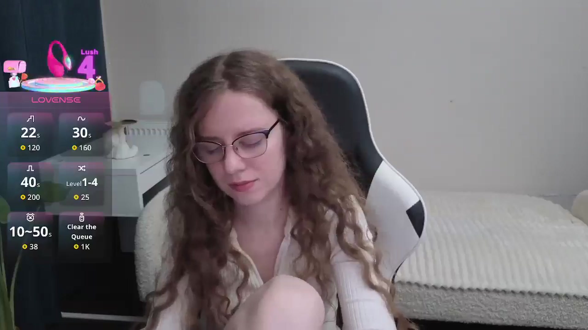 Gallery image thumbnail from BlueFlowerr's myfreecams stream on, 01/08/2026, 22:21 image 9 of 20
