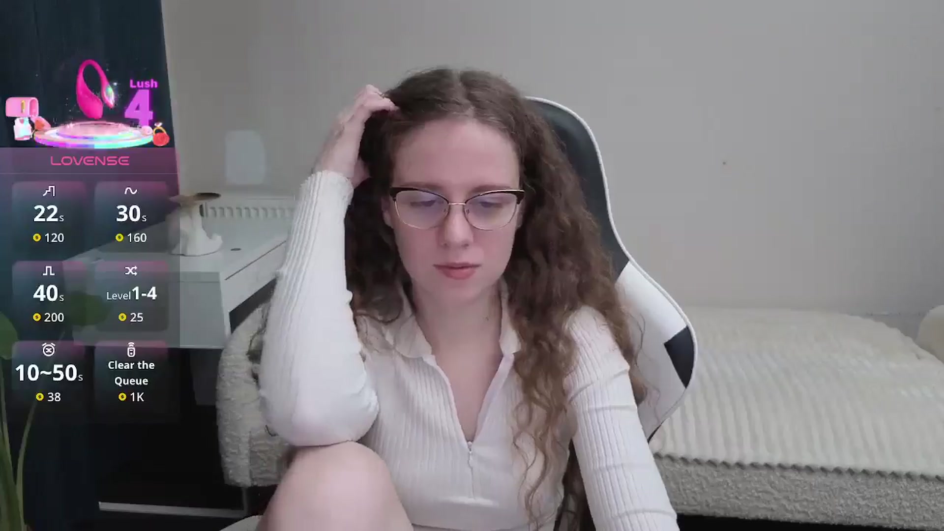 Gallery image thumbnail from BlueFlowerr's myfreecams stream on, 01/08/2026, 22:21 image 4 of 20