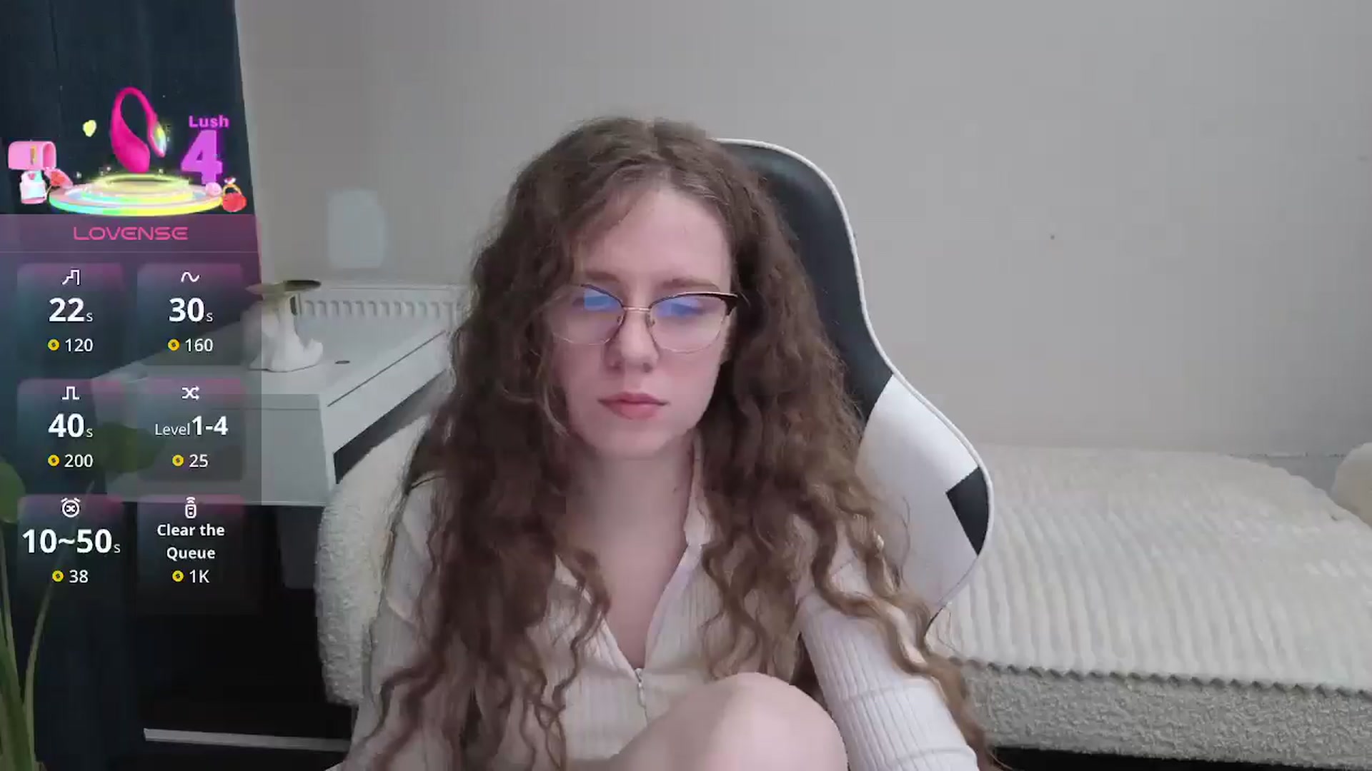 Gallery image thumbnail from BlueFlowerr's myfreecams stream on, 01/08/2026, 22:21 image 14 of 20