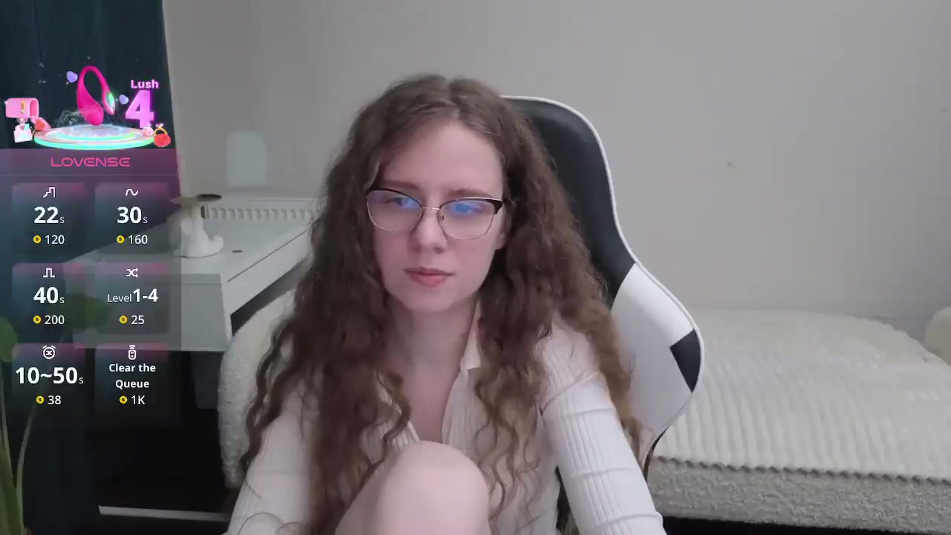 Gallery image thumbnail from BlueFlowerr's myfreecams stream on, 01/08/2026, 22:21 image 3 of 20