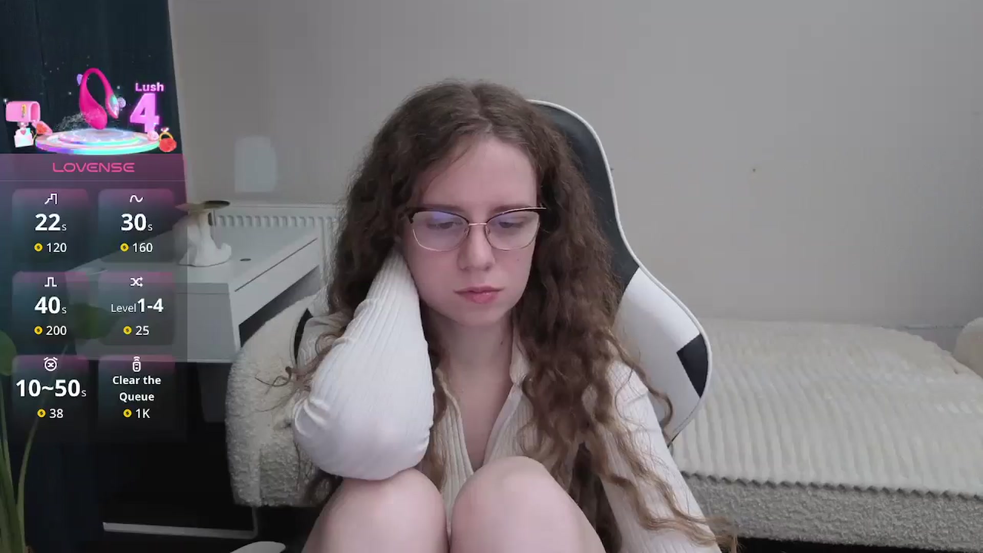 Gallery image thumbnail from BlueFlowerr's myfreecams stream on, 01/08/2026, 22:21 image 19 of 20