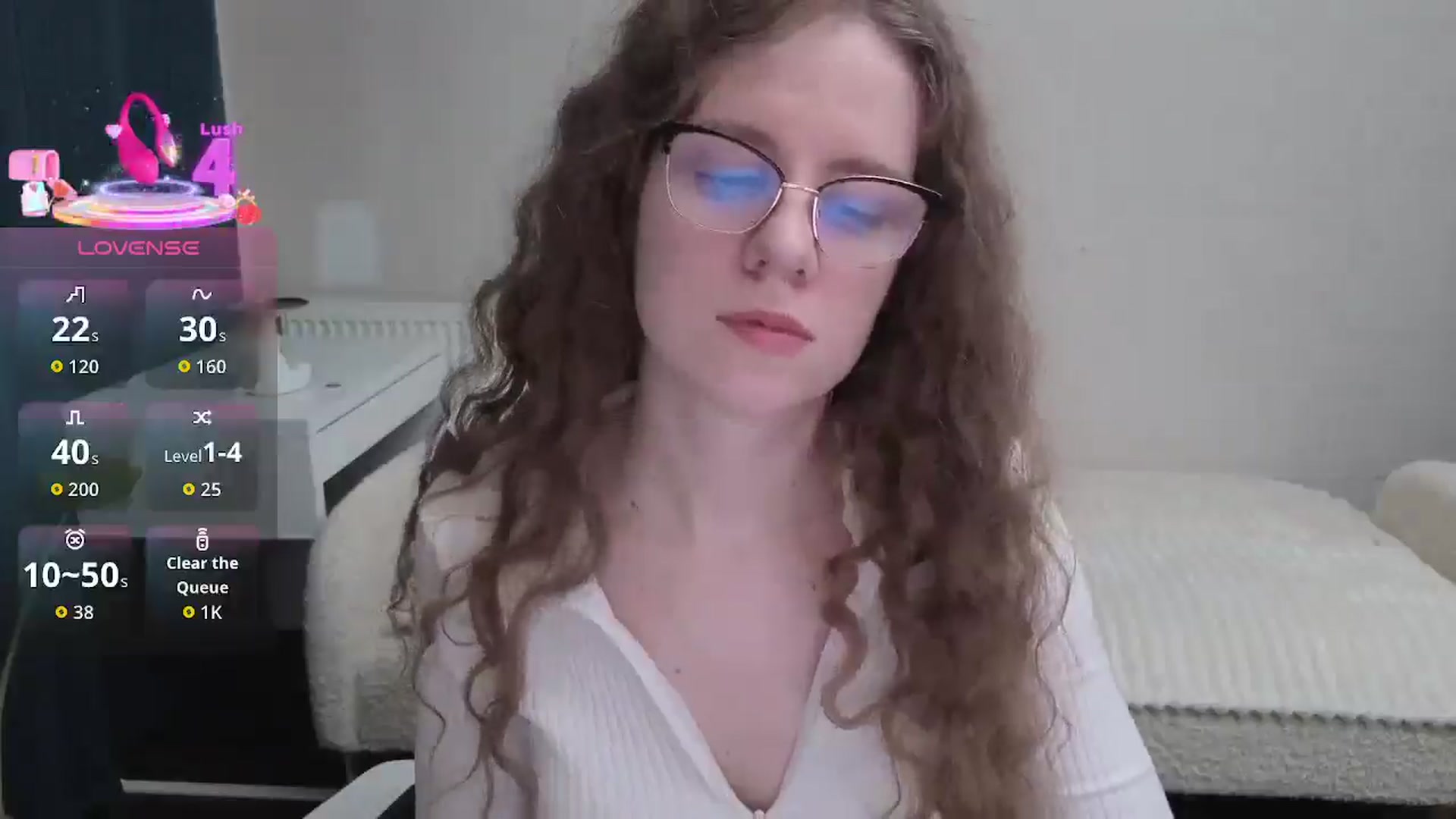 Gallery image thumbnail from BlueFlowerr's myfreecams stream on, 01/08/2026, 23:42 image 3 of 20