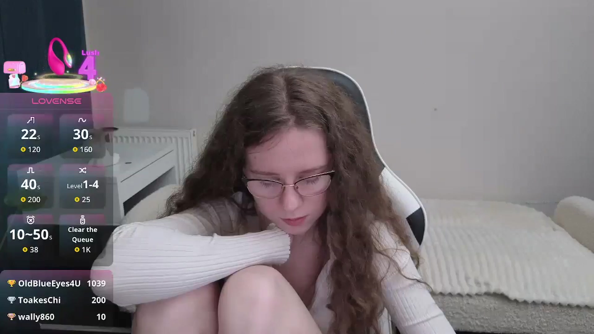 Gallery image thumbnail from BlueFlowerr's myfreecams stream on, 01/09/2026, 24:54 image 19 of 20