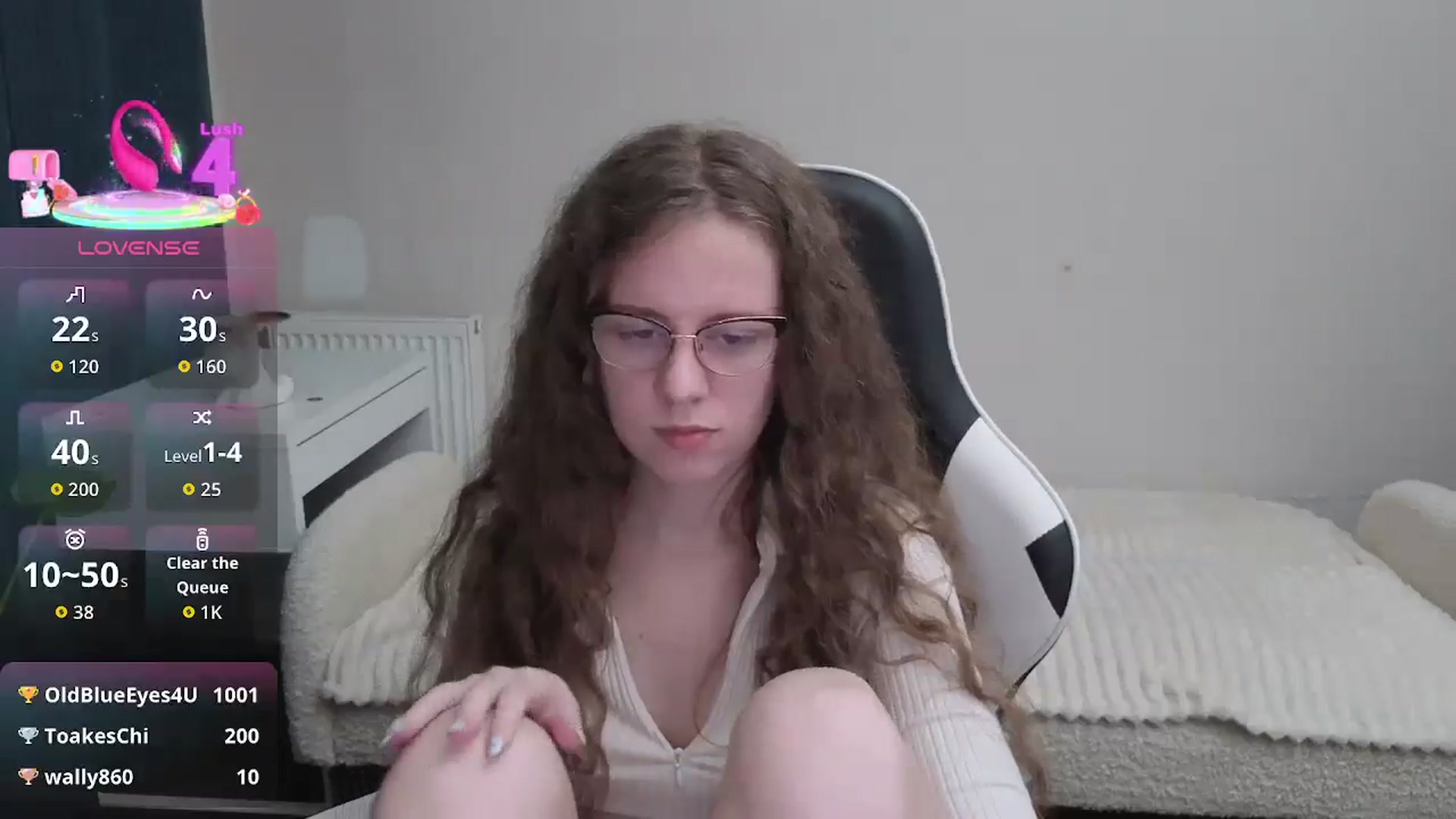 Gallery image thumbnail from BlueFlowerr's myfreecams stream on, 01/09/2026, 24:54 image 10 of 20