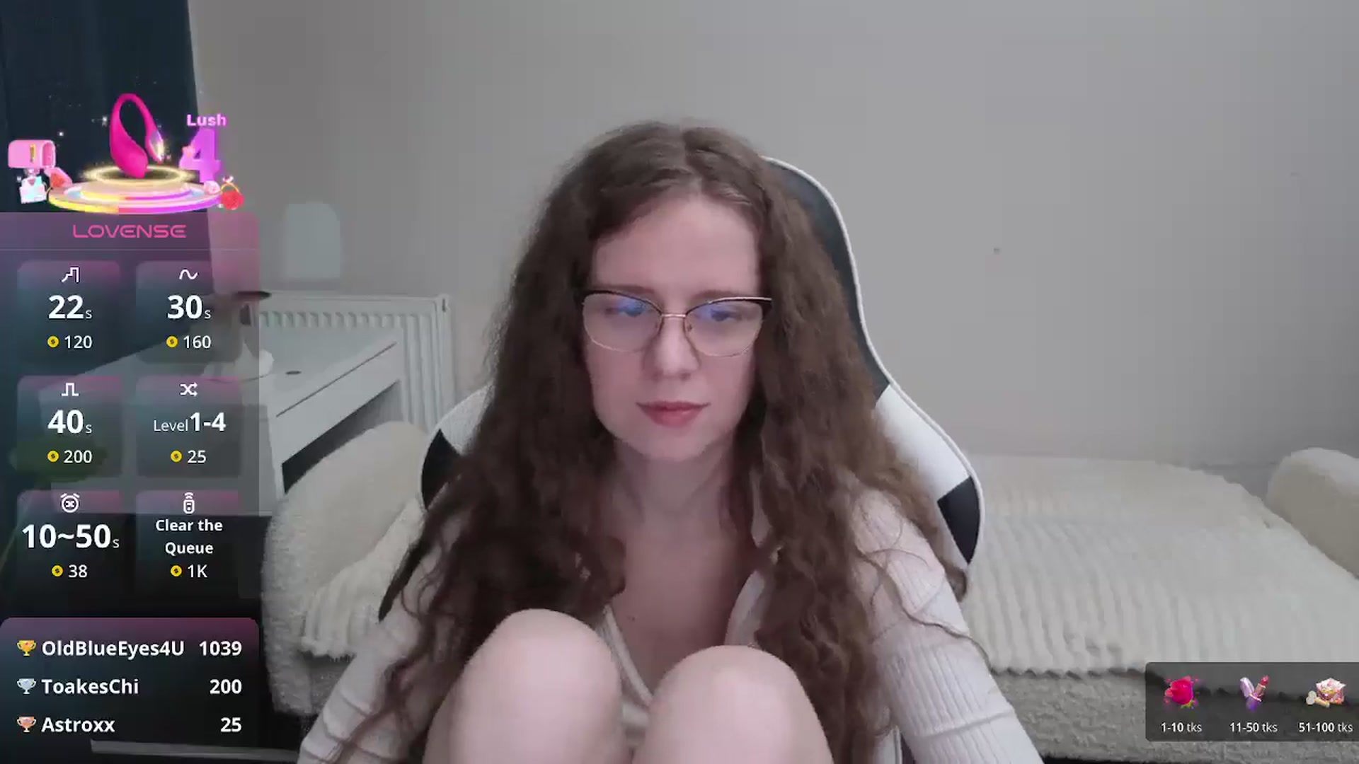 Gallery image thumbnail from BlueFlowerr's myfreecams stream on, 01/09/2026, 24:54 image 20 of 20