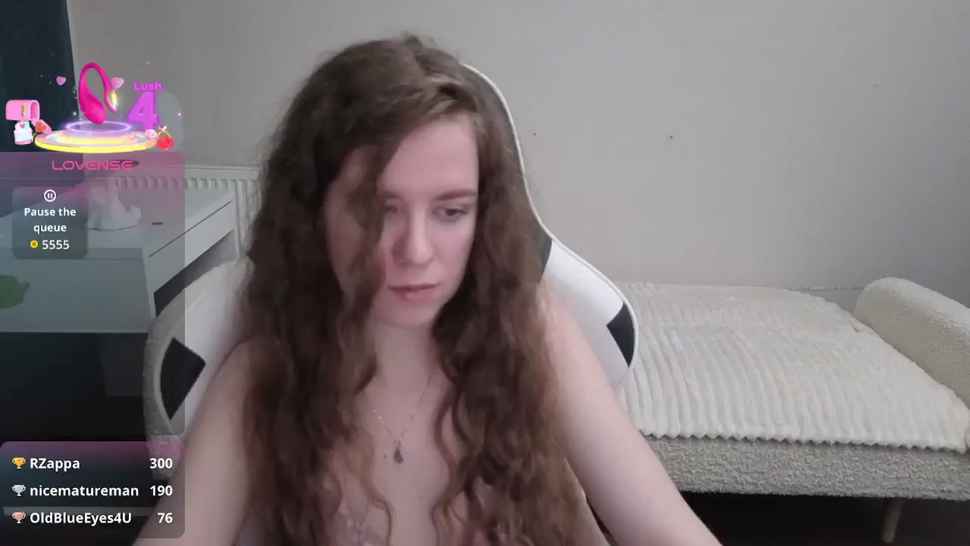 Gallery image thumbnail from BlueFlowerr's myfreecams stream on, 01/09/2026, 18:04 image 10 of 20