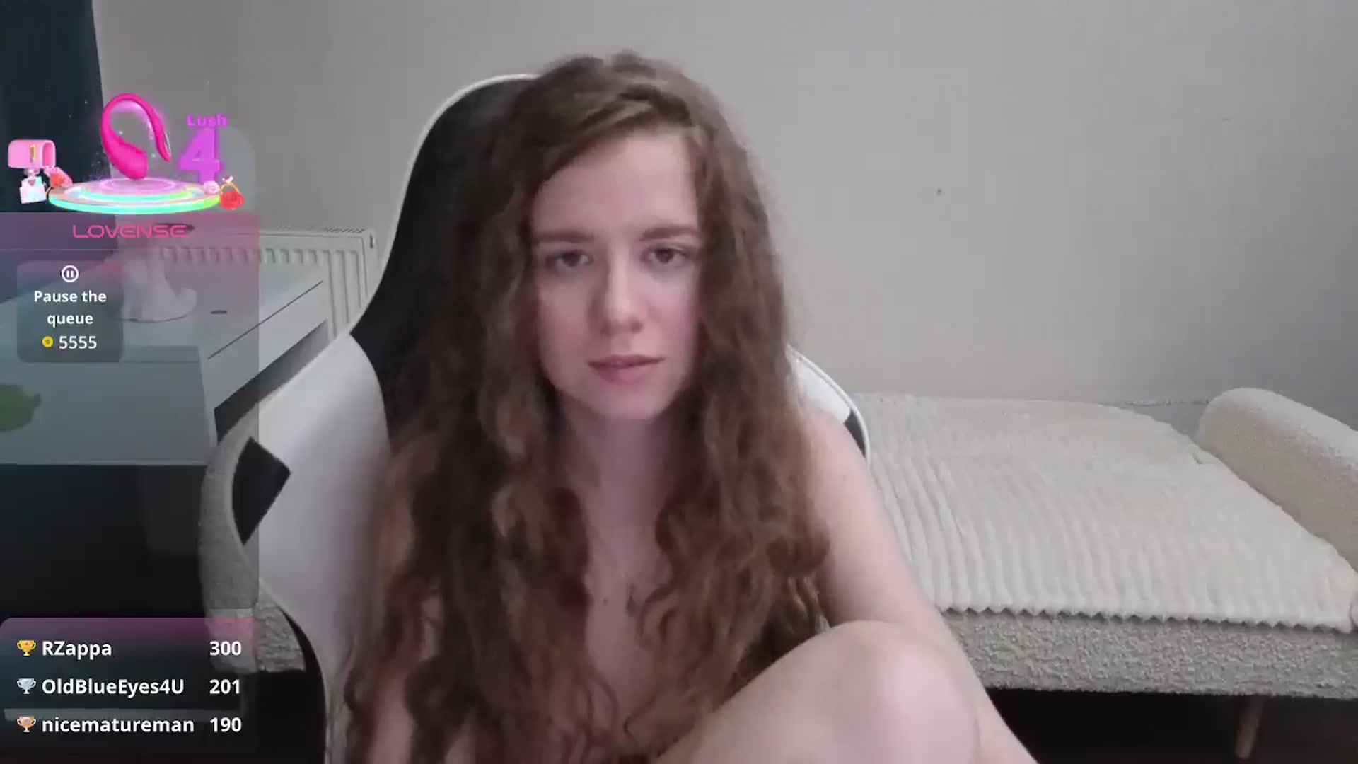 Gallery image thumbnail from BlueFlowerr's myfreecams stream on, 01/09/2026, 18:04 image 18 of 20