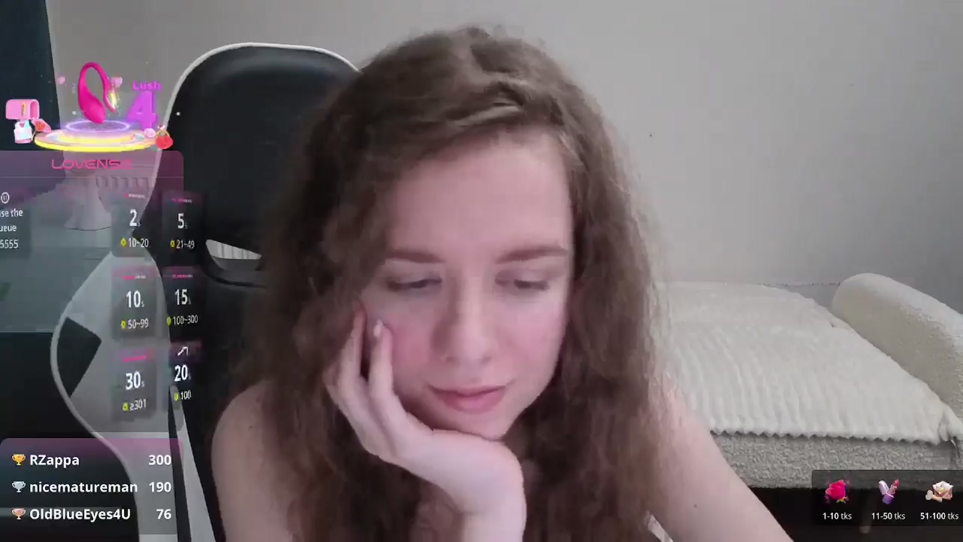 Gallery image thumbnail from BlueFlowerr's myfreecams stream on, 01/09/2026, 18:04 image 6 of 20