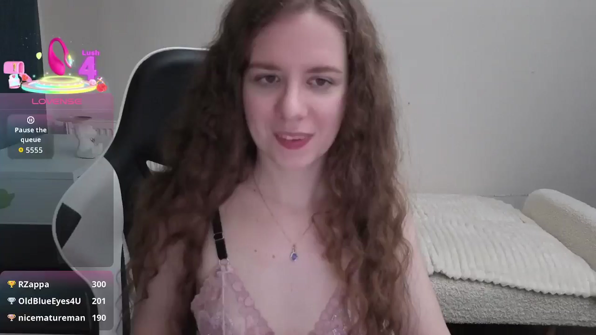 Gallery image thumbnail from BlueFlowerr's myfreecams stream on, 01/09/2026, 21:29 image 1 of 20