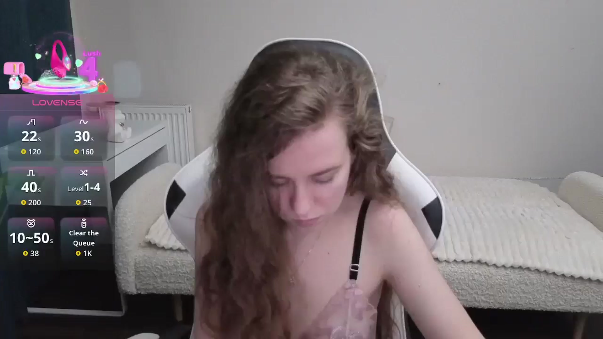 Gallery image thumbnail from BlueFlowerr's myfreecams stream on, 01/10/2026, 24:06 image 15 of 20