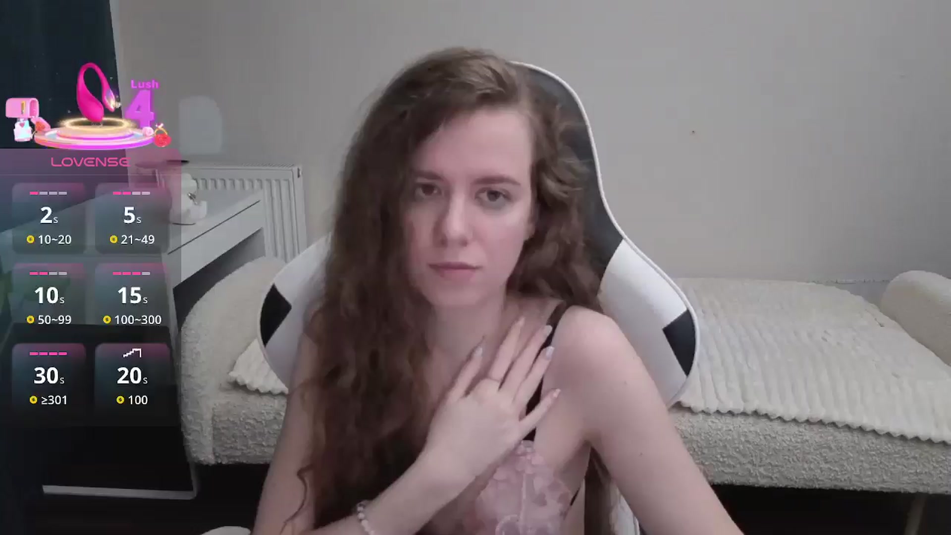 Gallery image thumbnail from BlueFlowerr's myfreecams stream on, 01/10/2026, 24:06 image 16 of 20