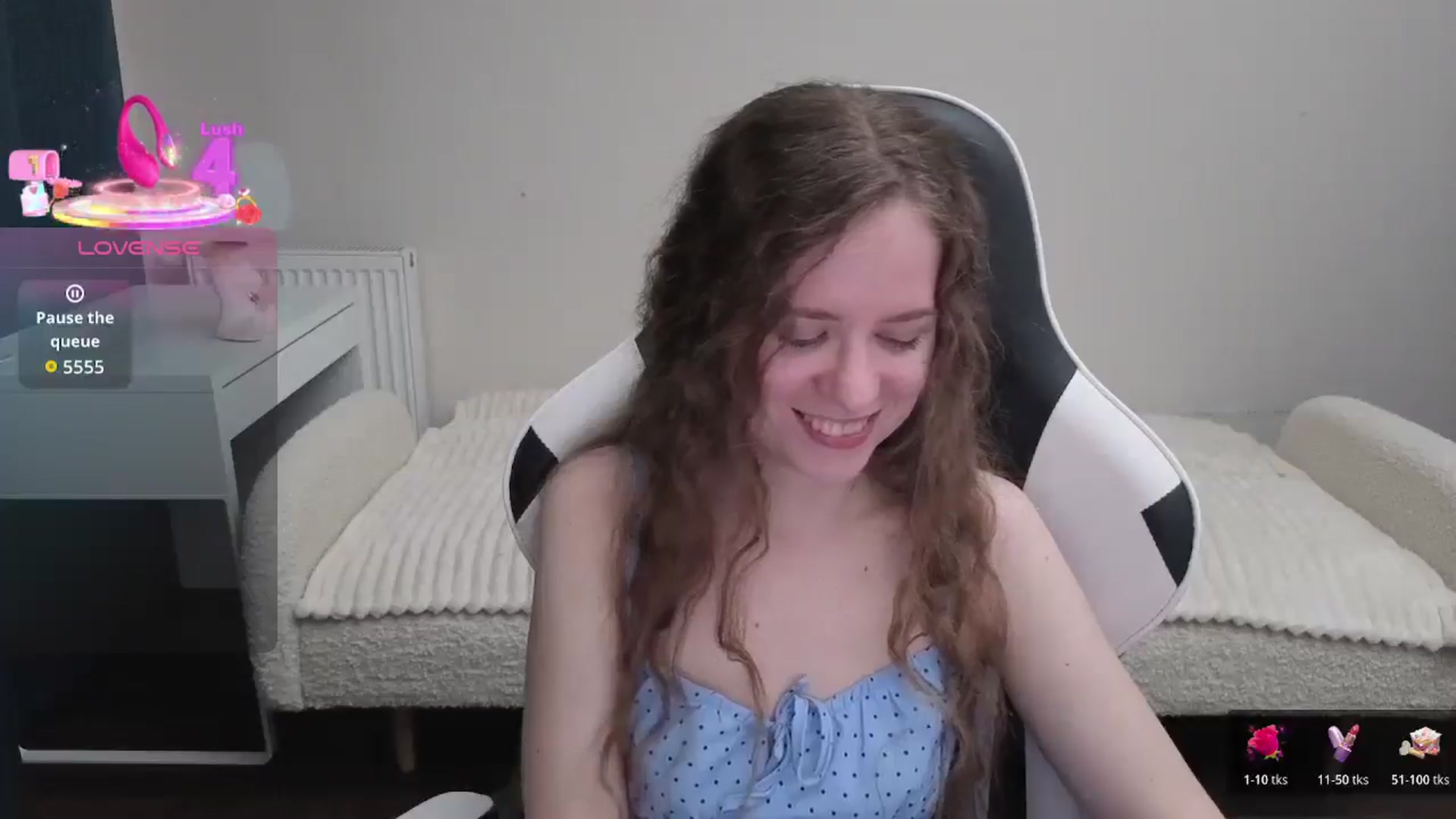 Gallery image thumbnail from BlueFlowerr's myfreecams stream on, 01/10/2026, 19:24 image 7 of 20