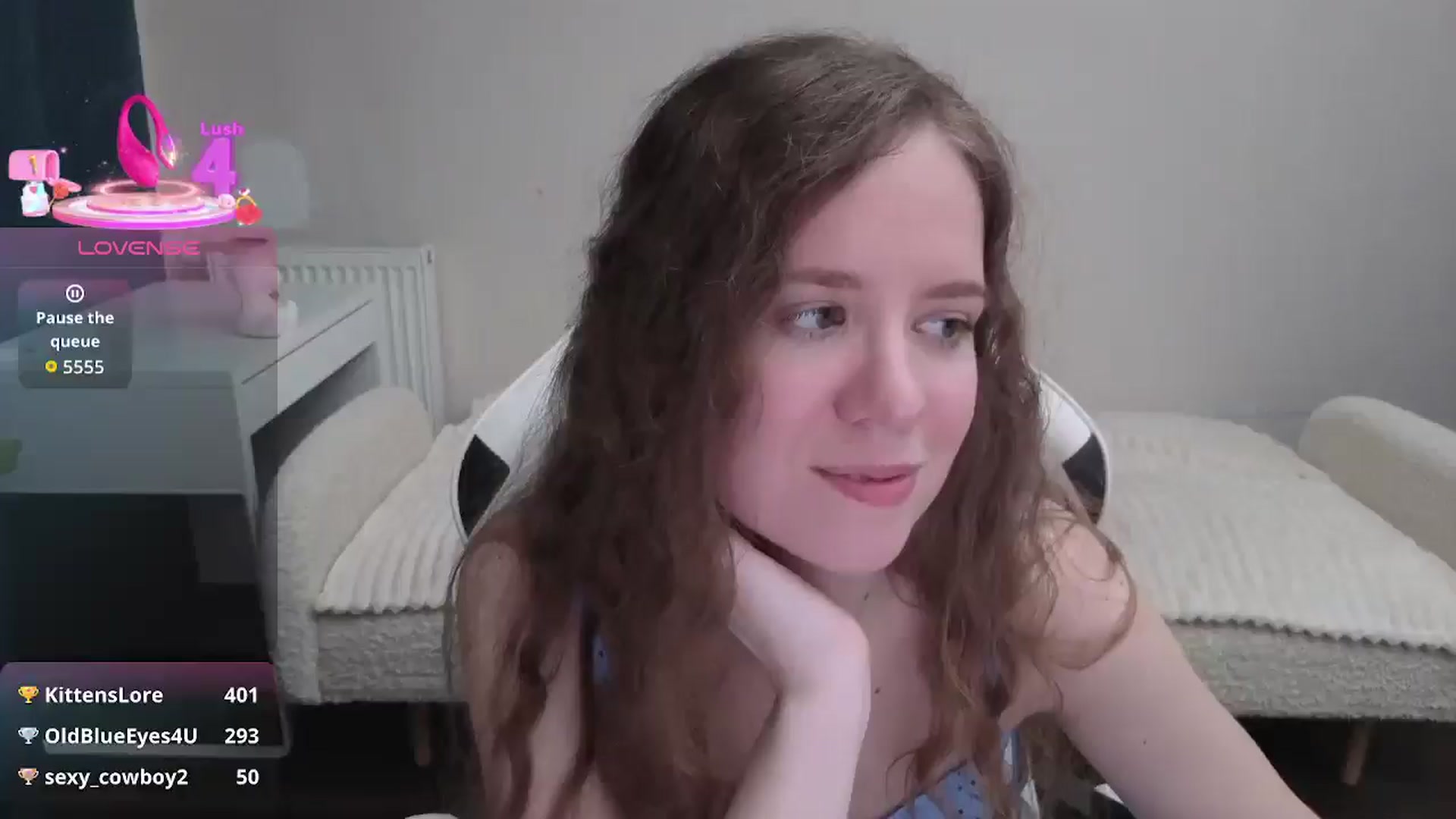Gallery image thumbnail from BlueFlowerr's myfreecams stream on, 01/10/2026, 19:24 image 17 of 20