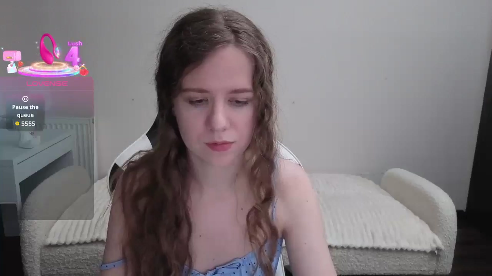 Gallery image thumbnail from BlueFlowerr's myfreecams stream on, 01/11/2026, 24:25 image 4 of 20