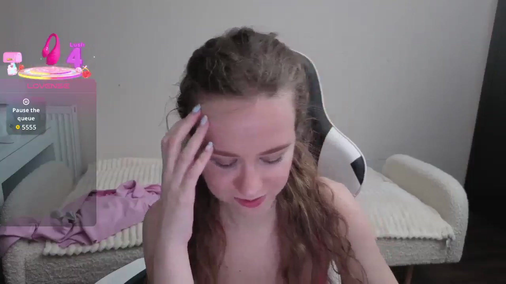 Gallery image thumbnail from BlueFlowerr's myfreecams stream on, 01/13/2026, 04:02 image 20 of 20