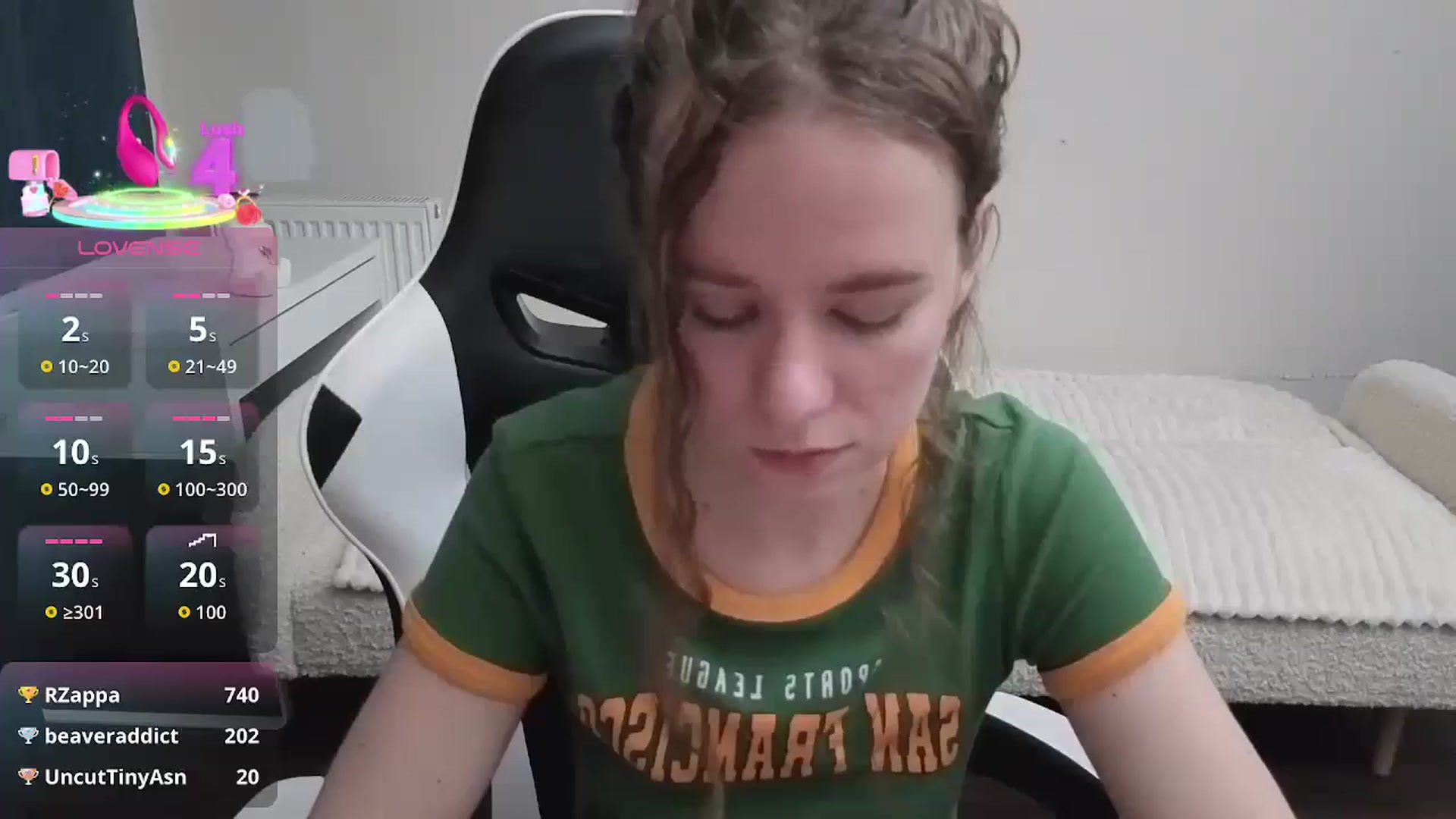 Gallery image thumbnail from BlueFlowerr's myfreecams stream on, 01/13/2026, 23:49 image 6 of 20