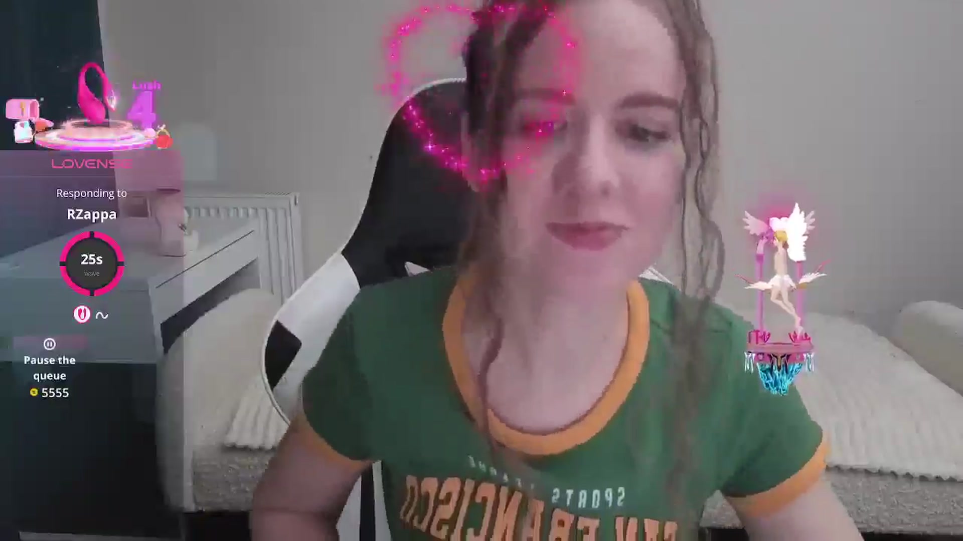 Gallery image thumbnail from BlueFlowerr's myfreecams stream on, 01/14/2026, 02:11 image 4 of 20