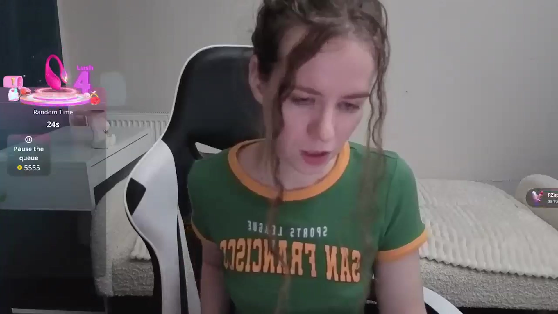 Gallery image thumbnail from BlueFlowerr's myfreecams stream on, 01/14/2026, 02:11 image 12 of 20