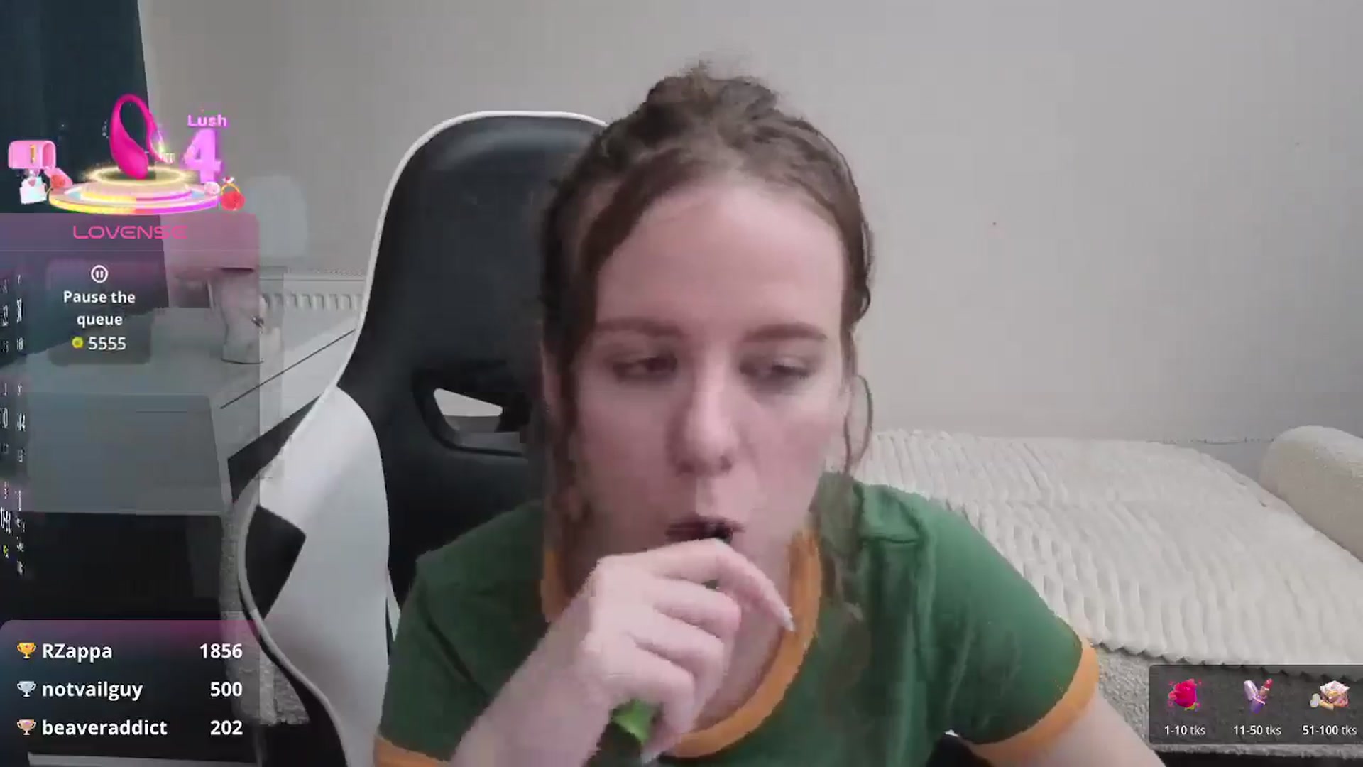 Gallery image thumbnail from BlueFlowerr's myfreecams stream on, 01/14/2026, 02:50 image 2 of 20