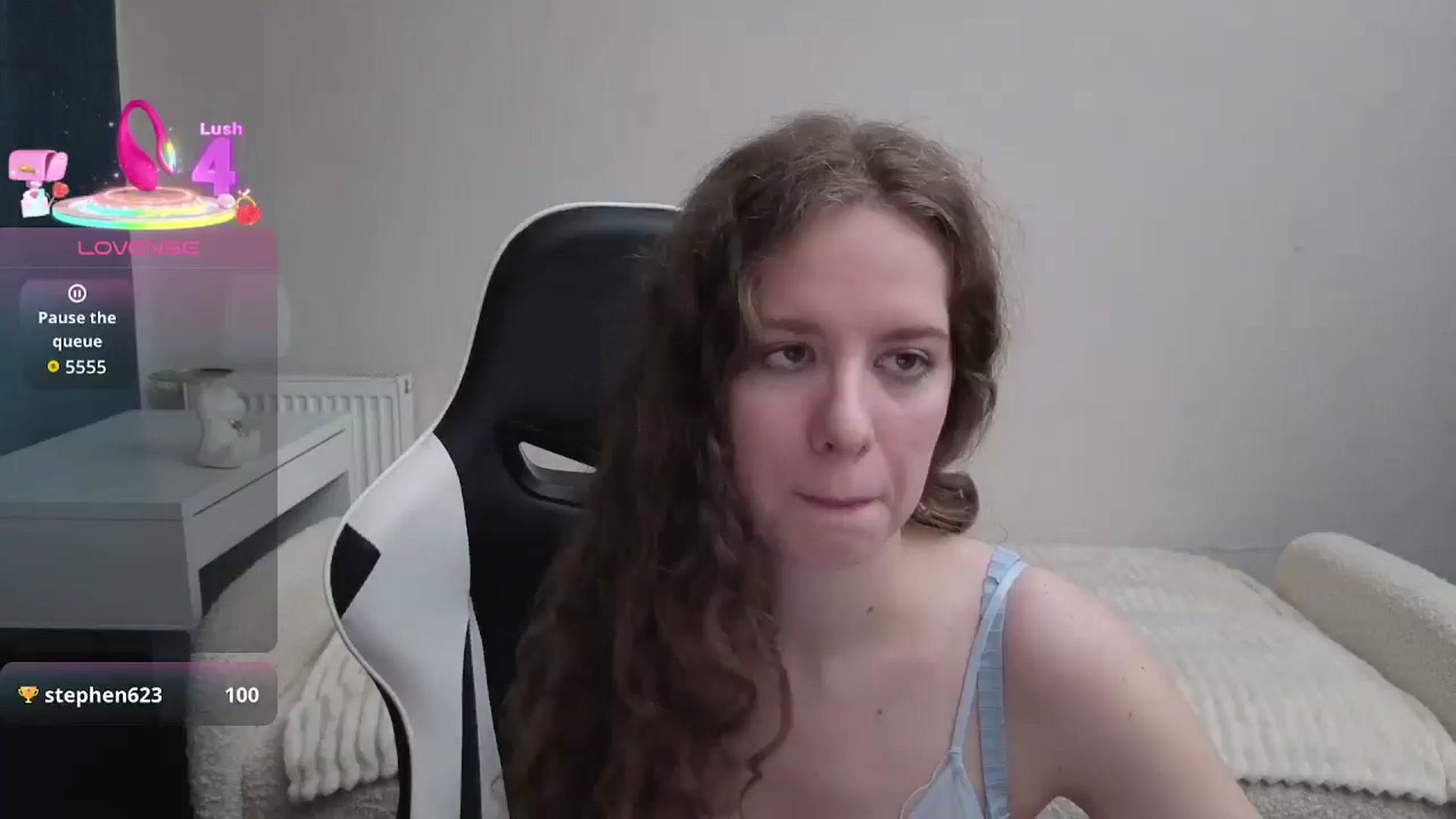 Gallery image thumbnail from BlueFlowerr's myfreecams stream on, 01/14/2026, 22:18 image 1 of 20